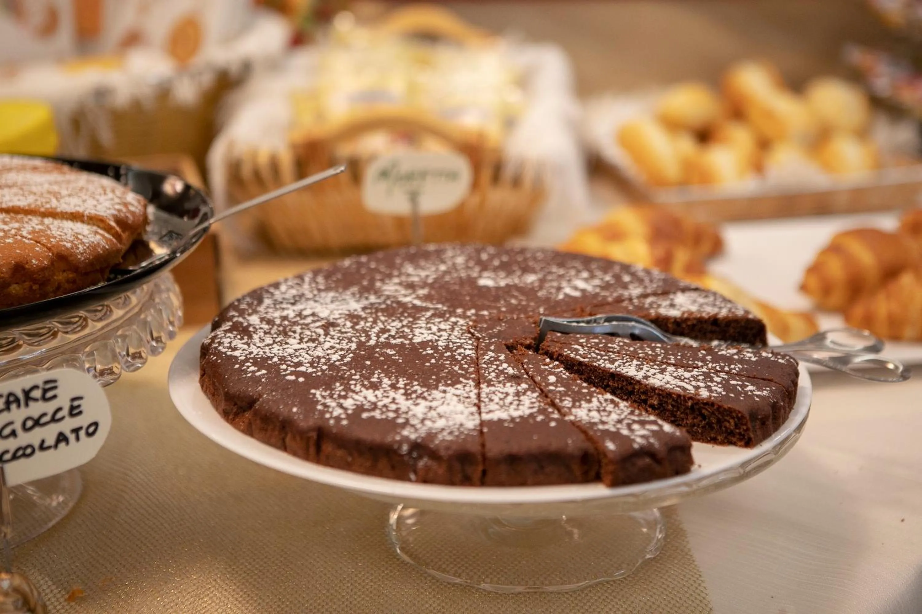 Restaurant/places to eat in Hotel Fiordigigli