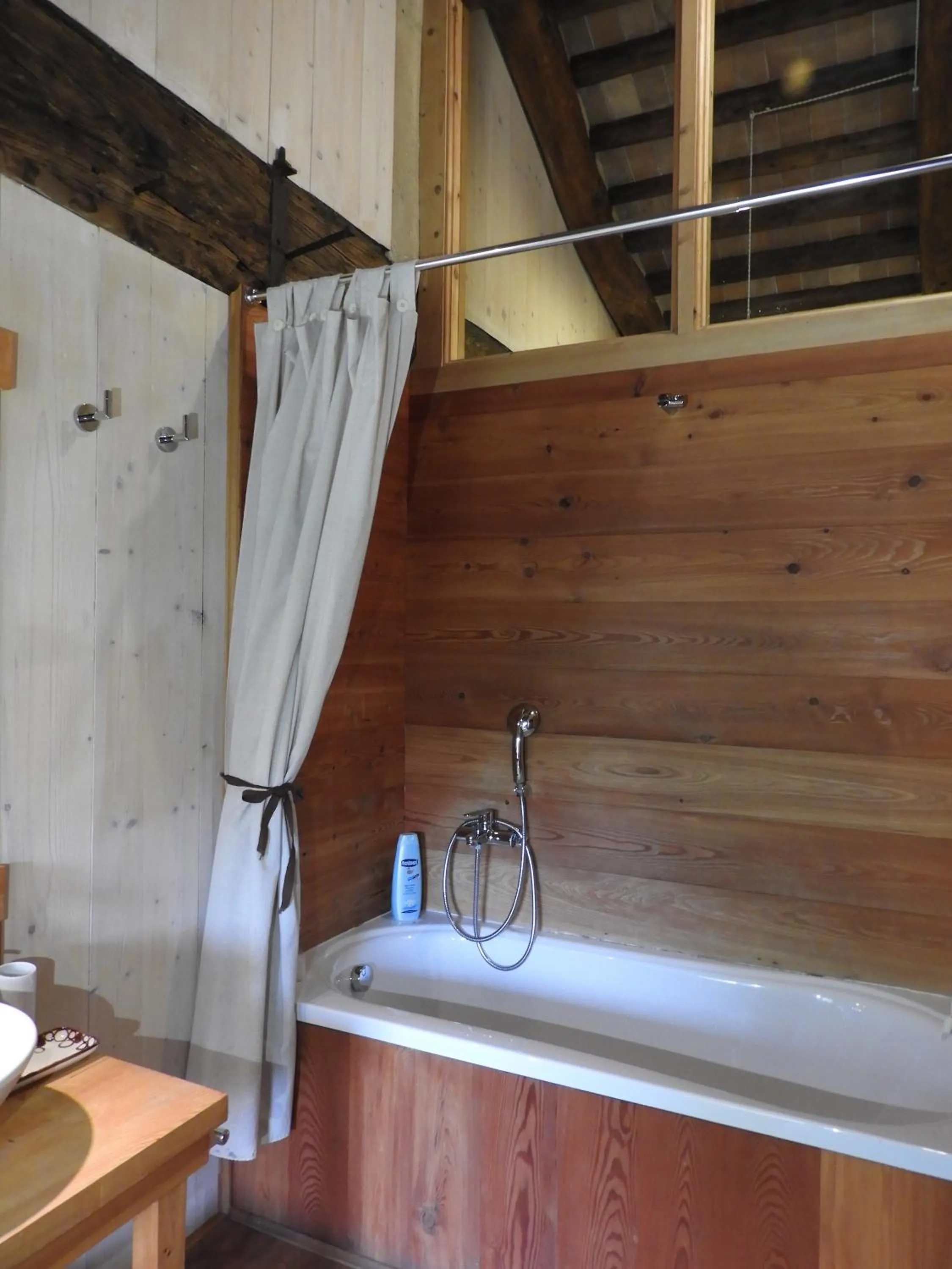 Shower in B&B Ca' Cinel Asolo