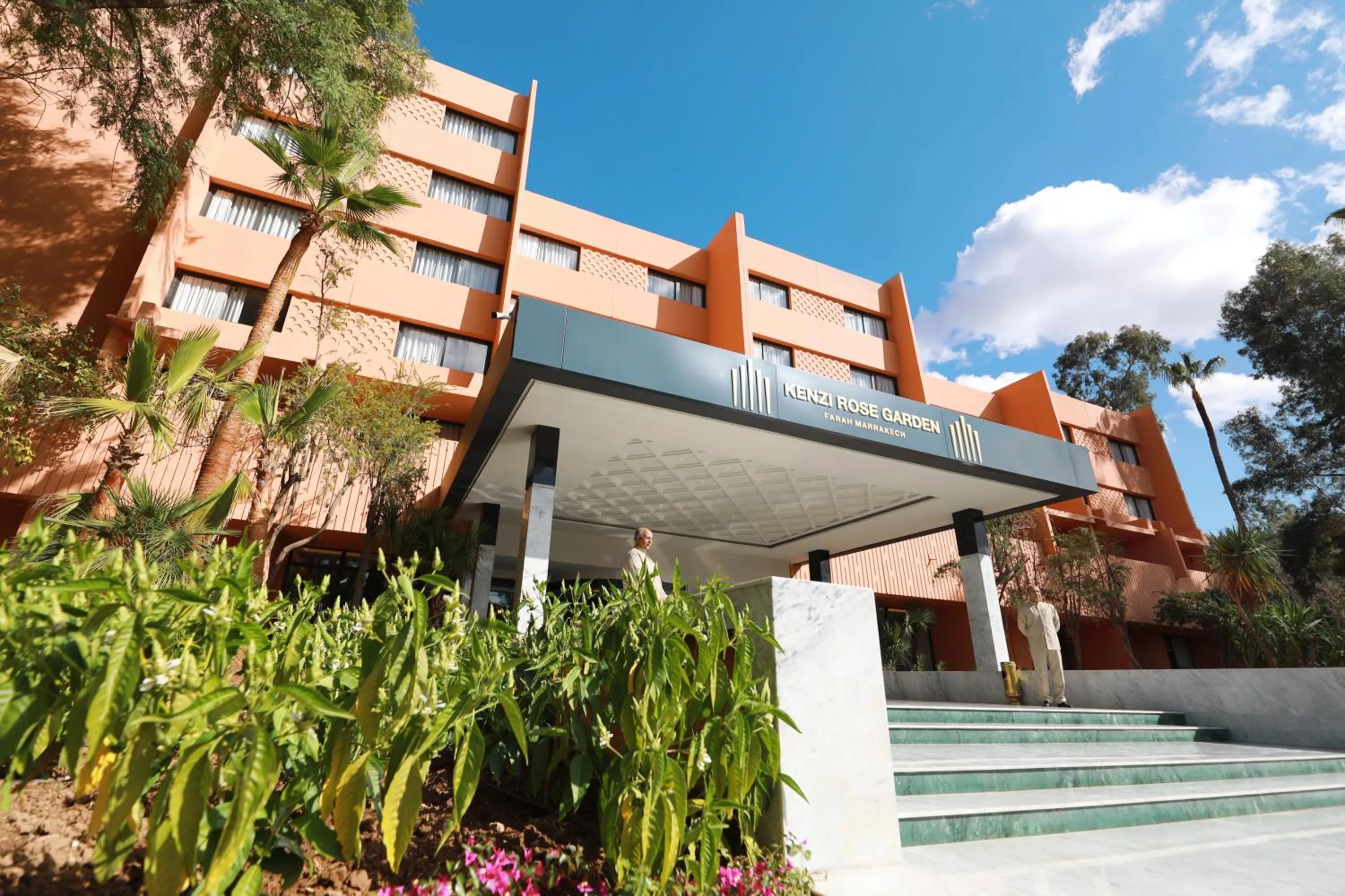 Facade/entrance in Kenzi Rose Garden