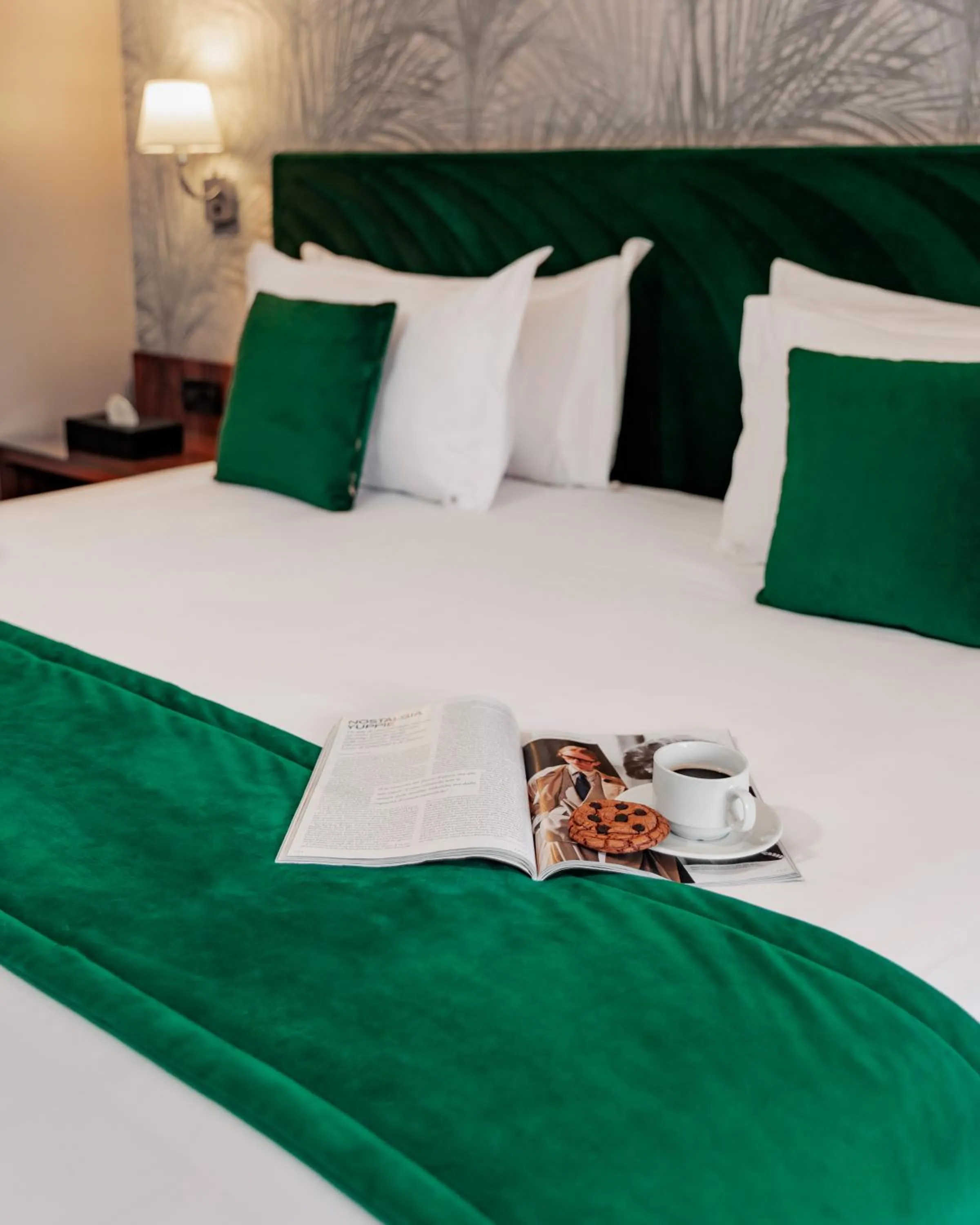 Bed in Kenzi Rose Garden