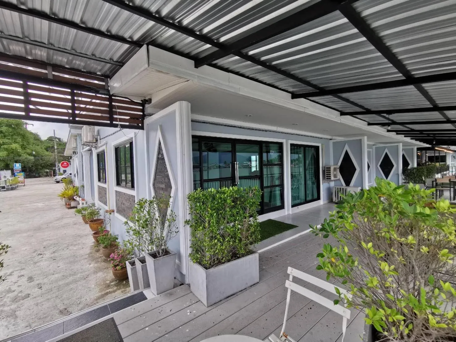 Natural landscape in Chaiyai River Front Hotel