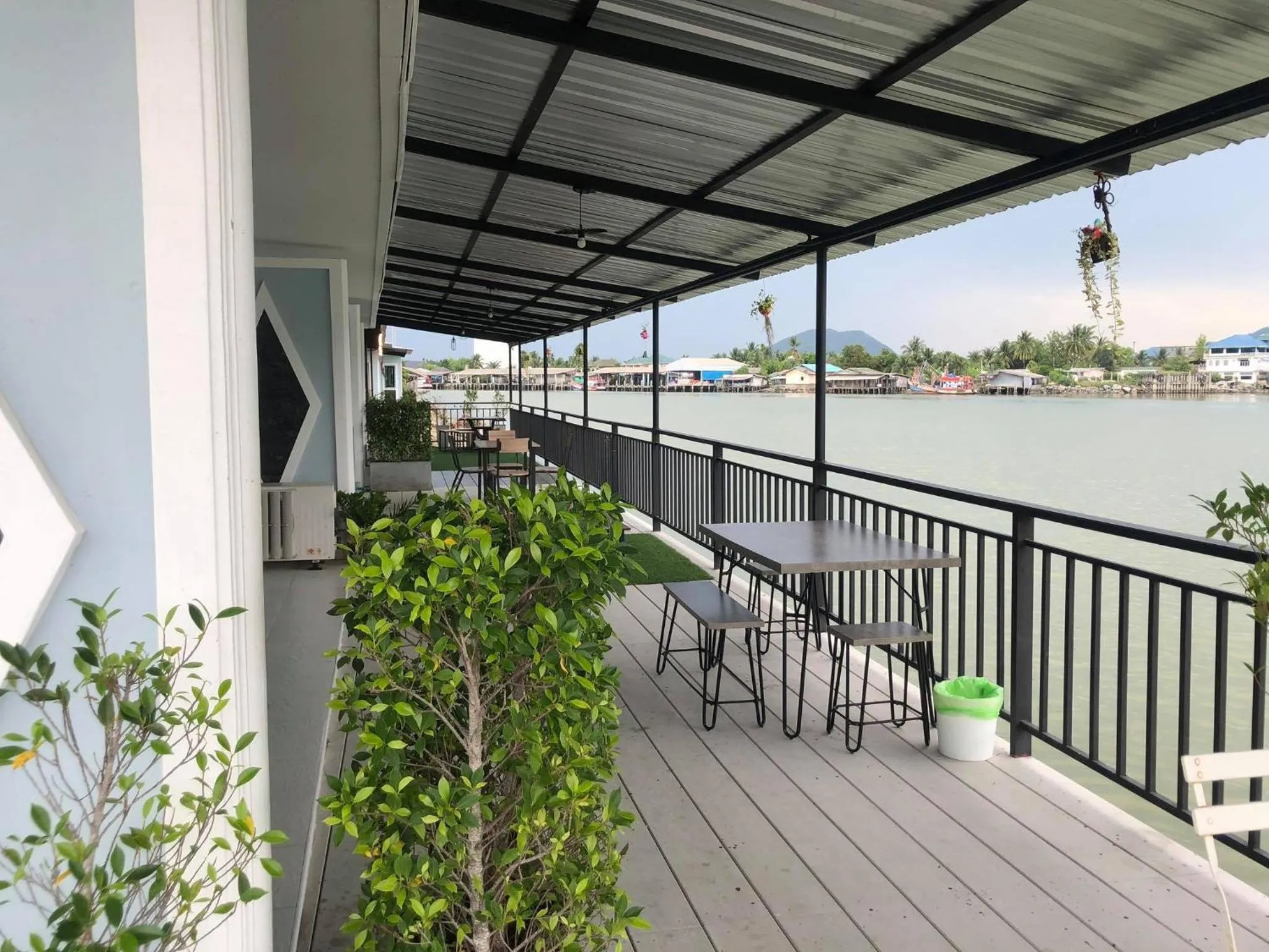 Property building in Chaiyai River Front Hotel