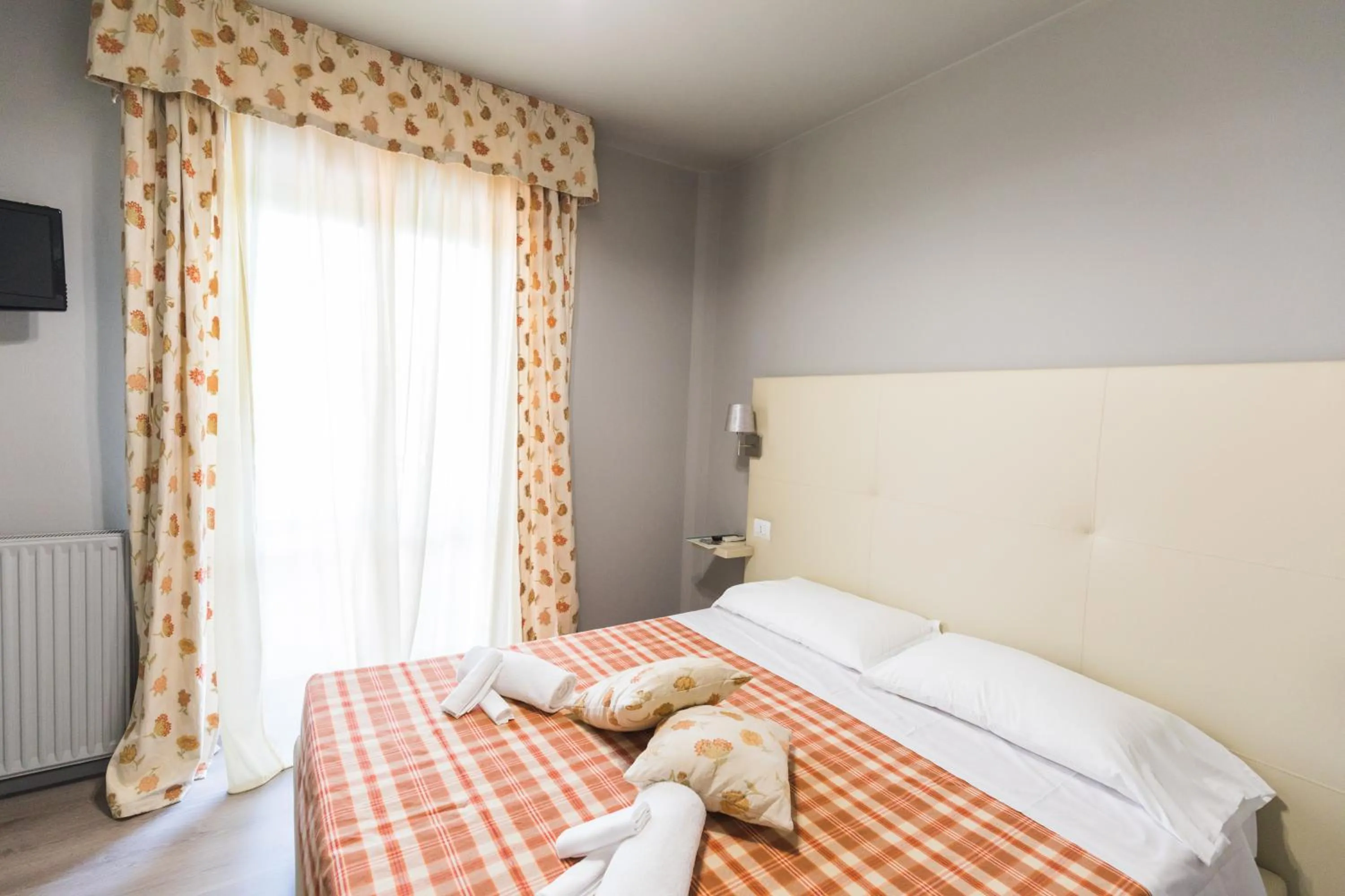 Photo of the whole room, Bed in Umbriaverde Sporting & Resort