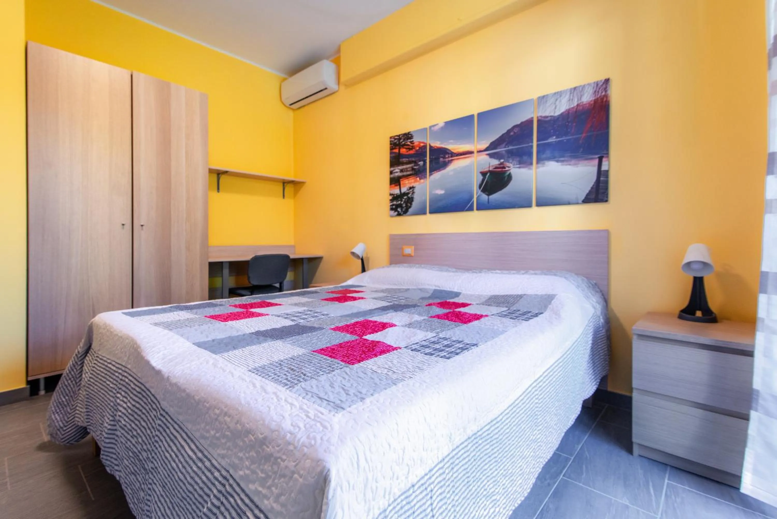 Bed in Casa Livio - Rooms and studios