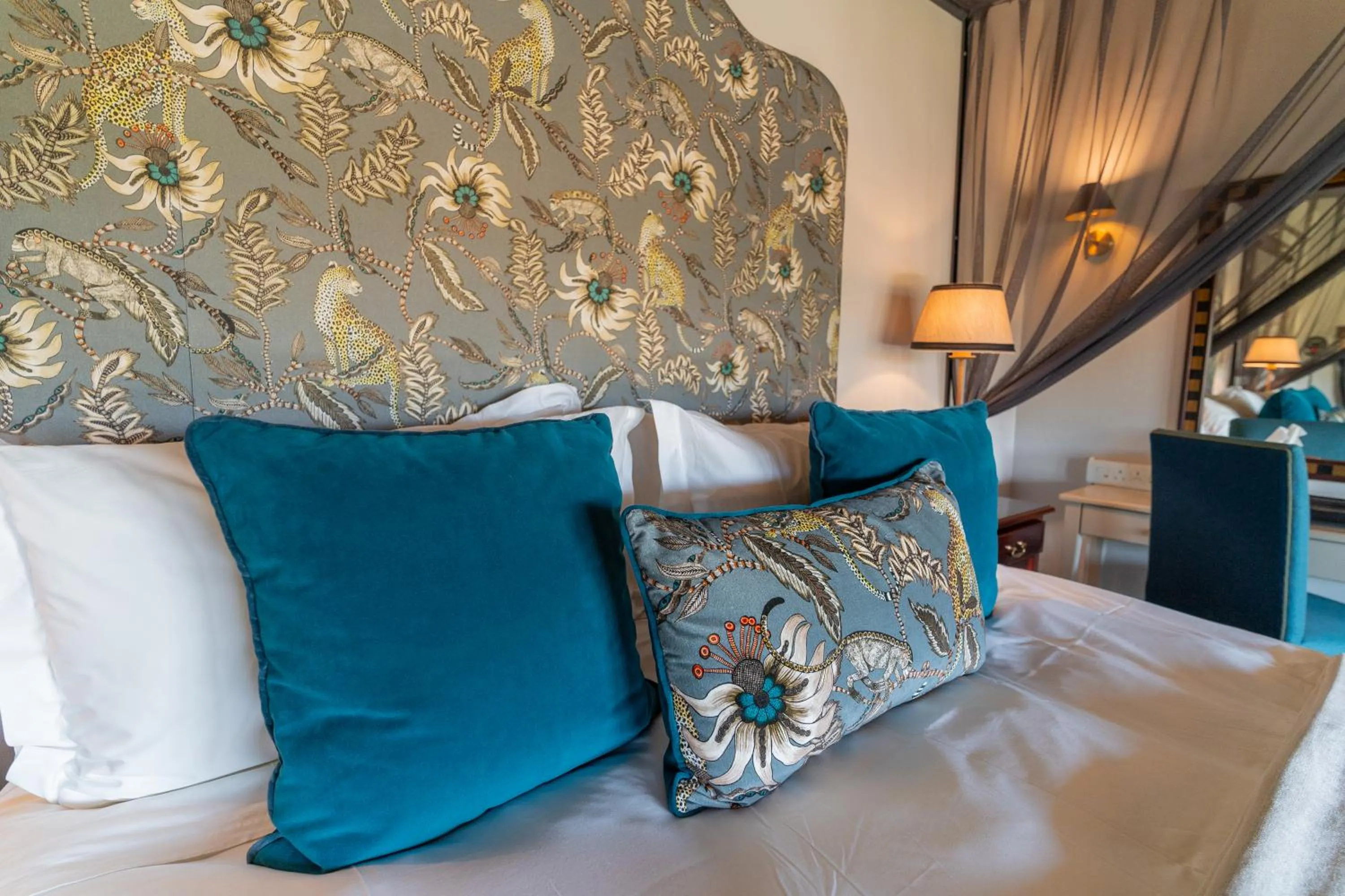 Photo of the whole room, Bed in Last Word Kitara