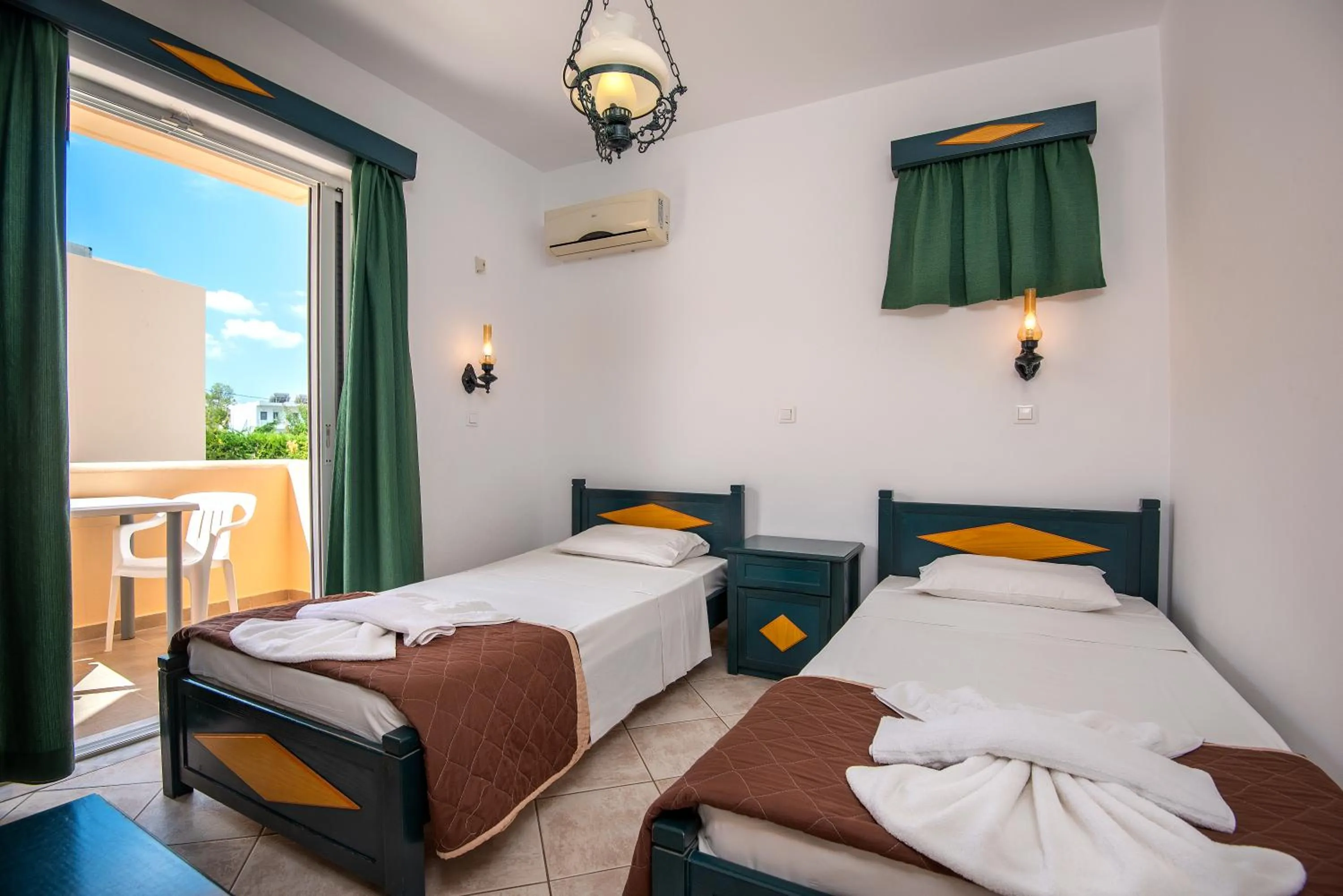 Bedroom, Bed in Cirillo Family Hotel-Christinas Studios