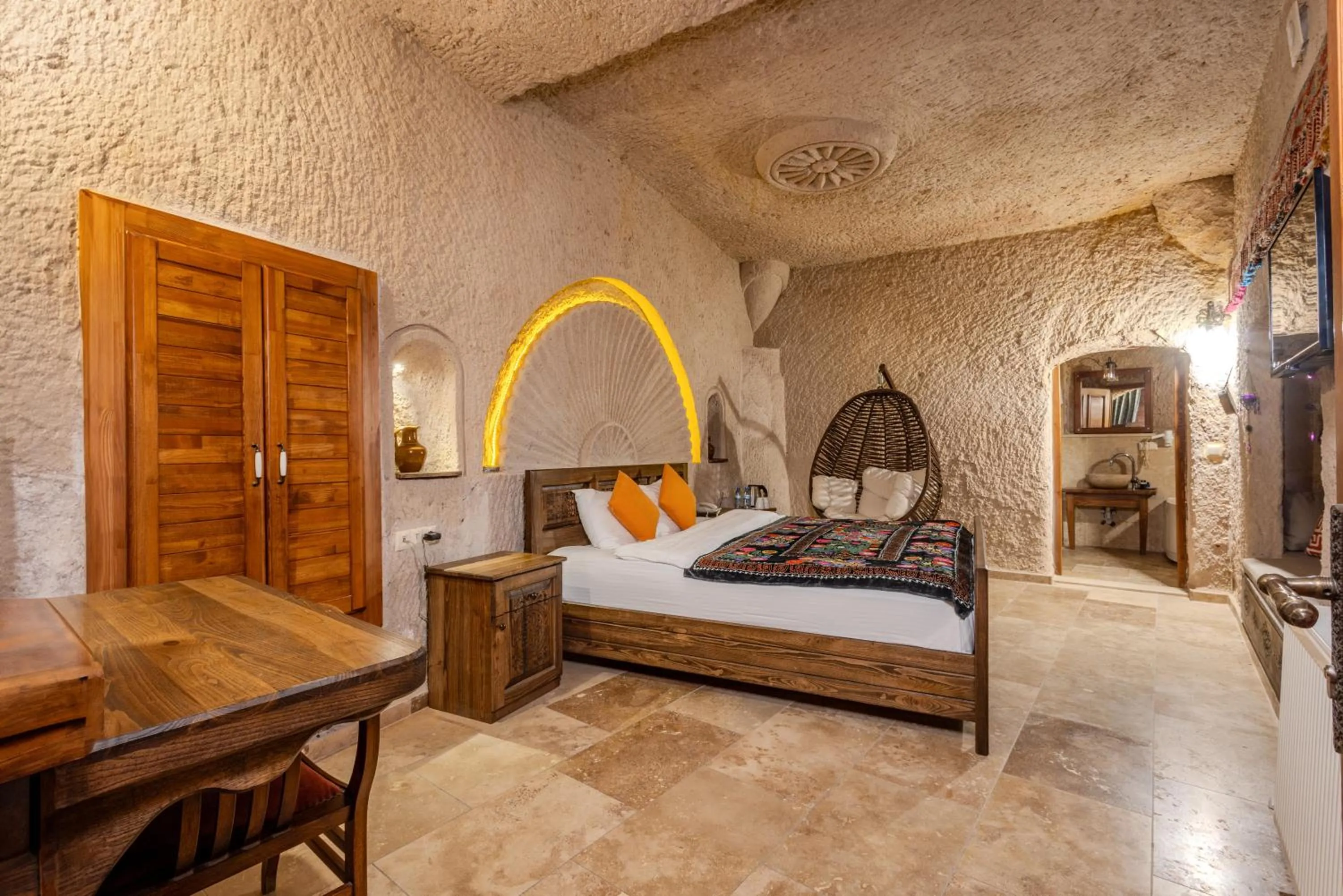 Photo of the whole room in My Story Cave Hotel