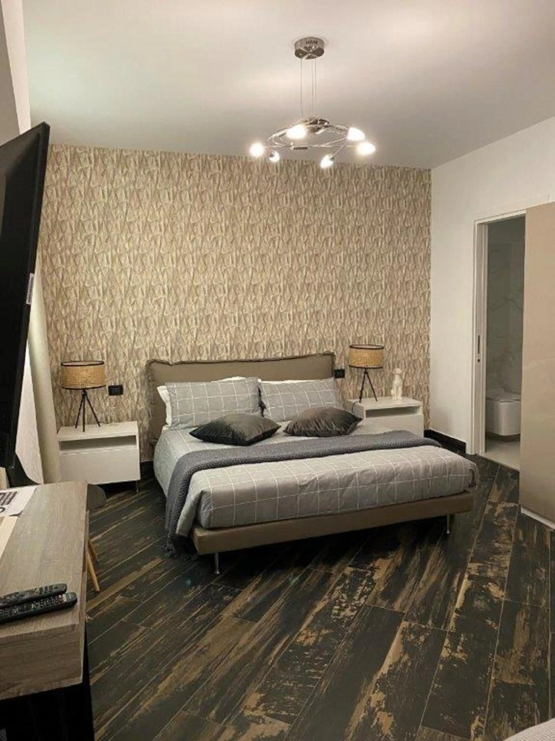 Bedroom, Bed in Gatto Bianco Le Mura