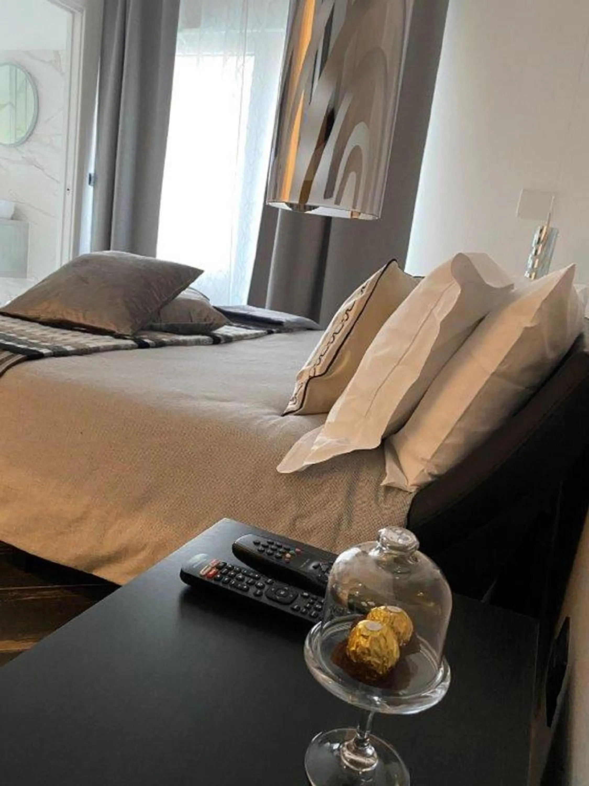 Bedroom, Bed in Gatto Bianco Le Mura