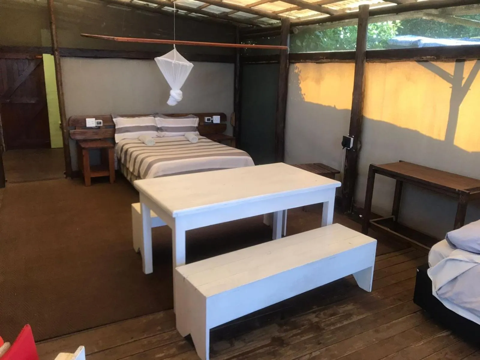 Bed in Underwater Explorer