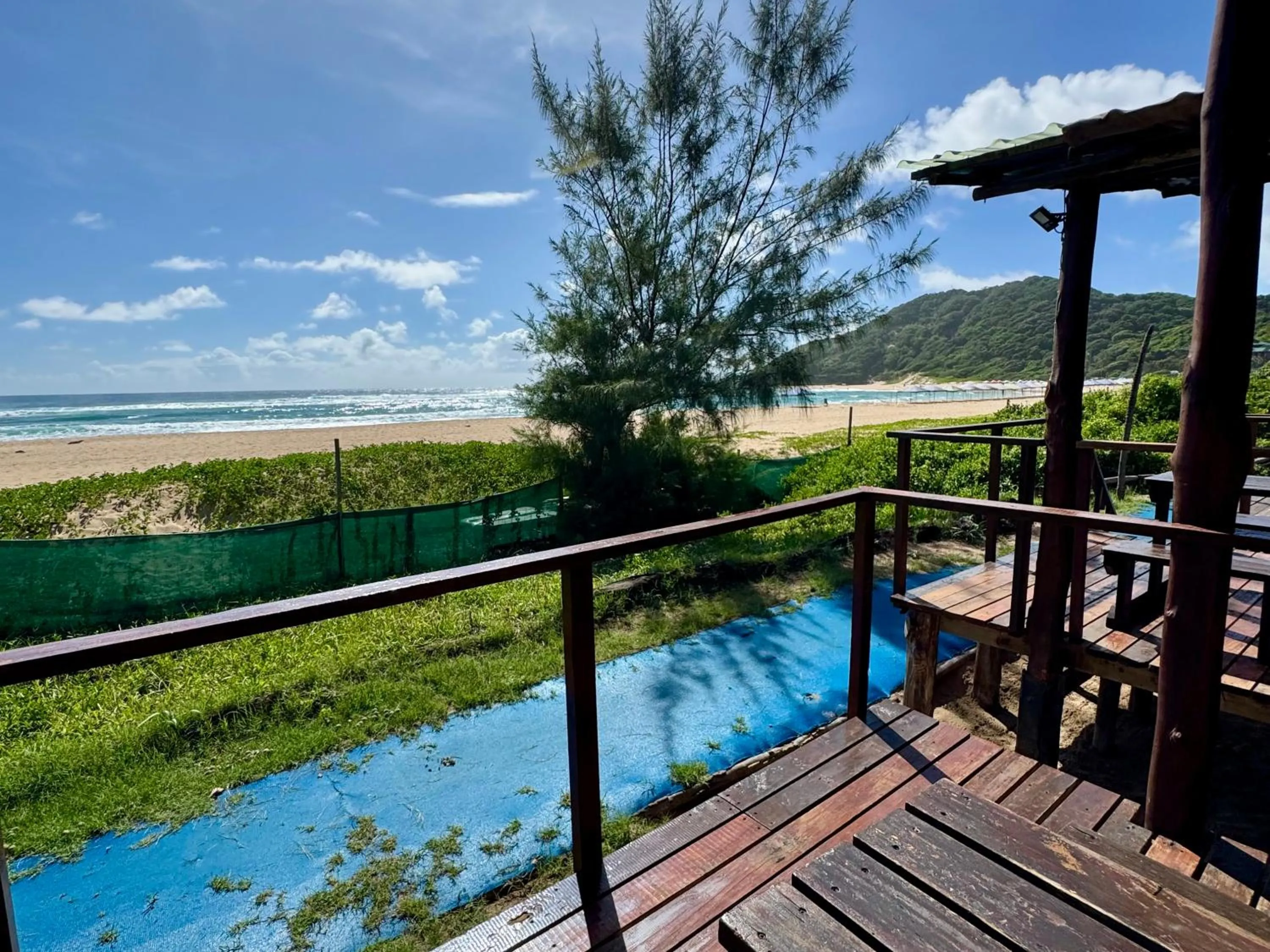 Beach in Underwater Explorer