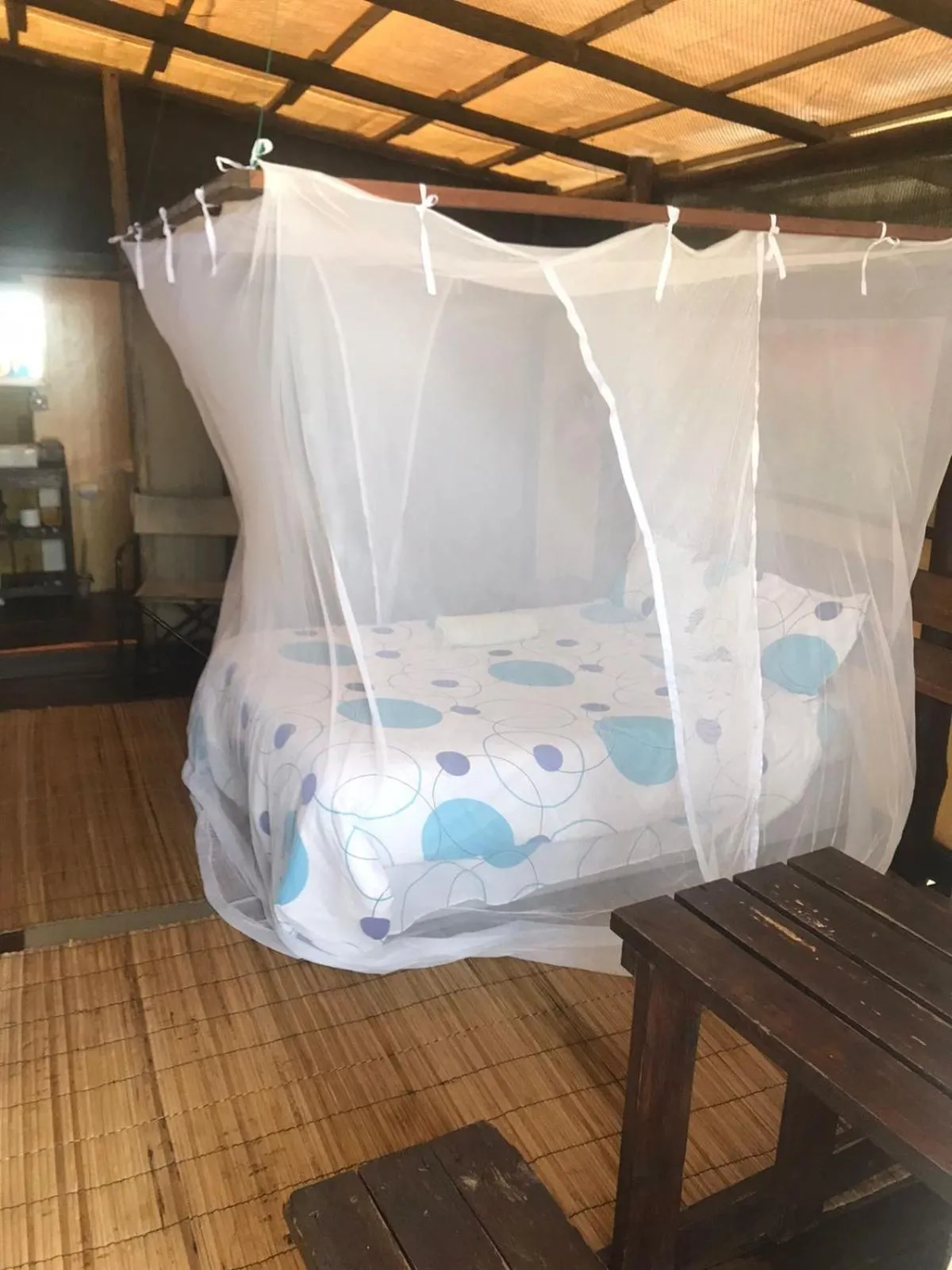 Bed in Underwater Explorer