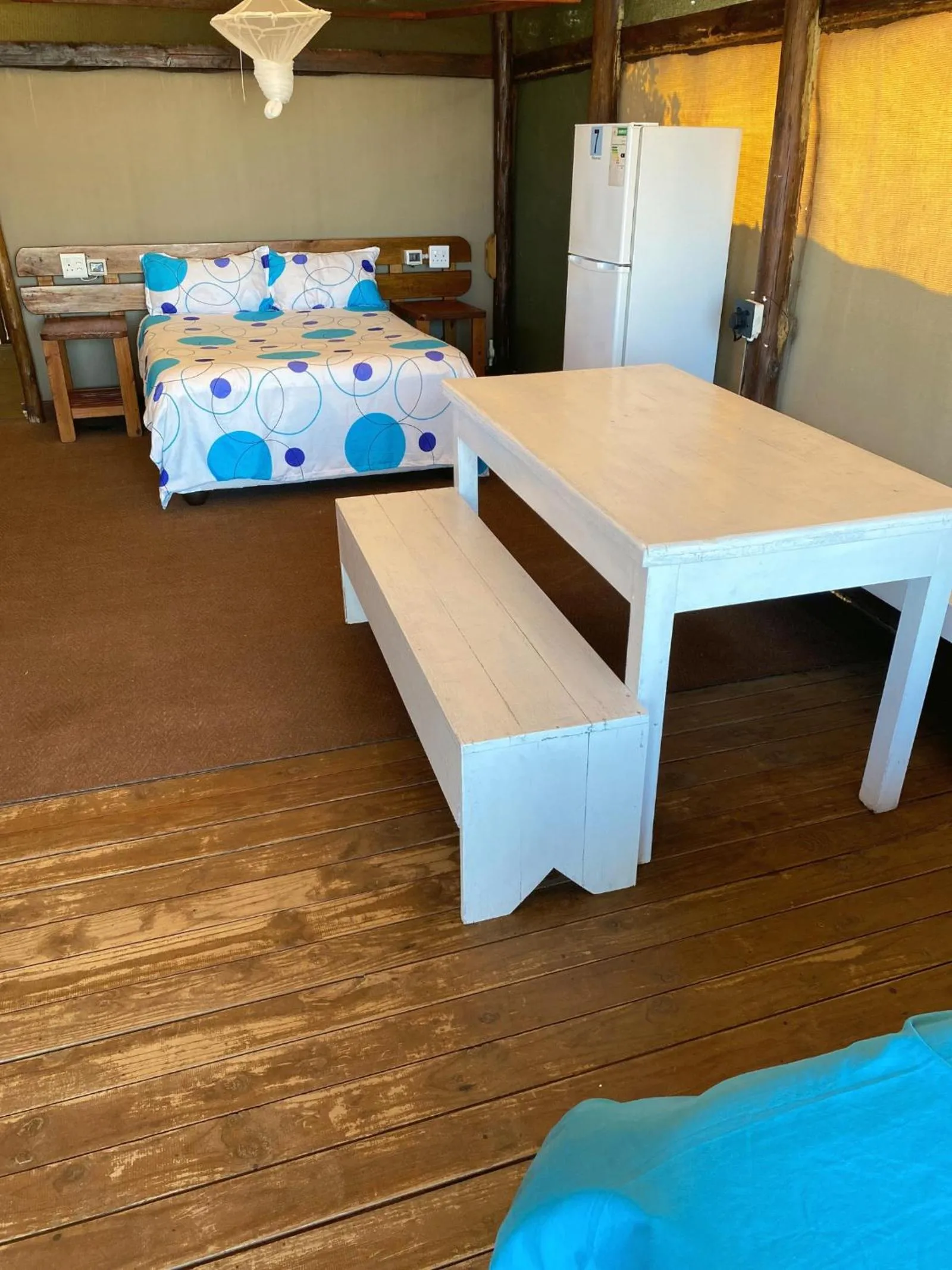 Bed in Underwater Explorer