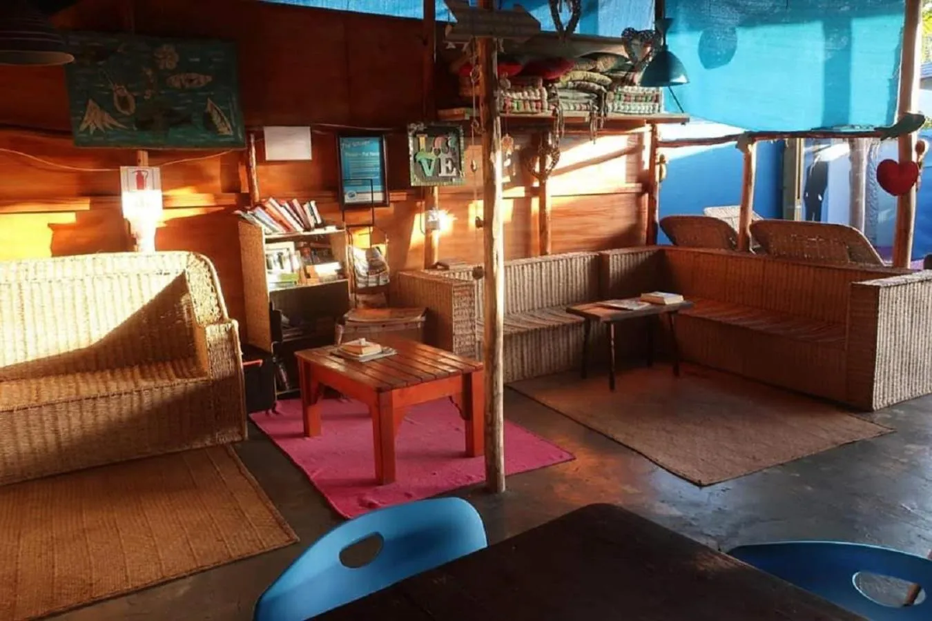 Living room in Underwater Explorer