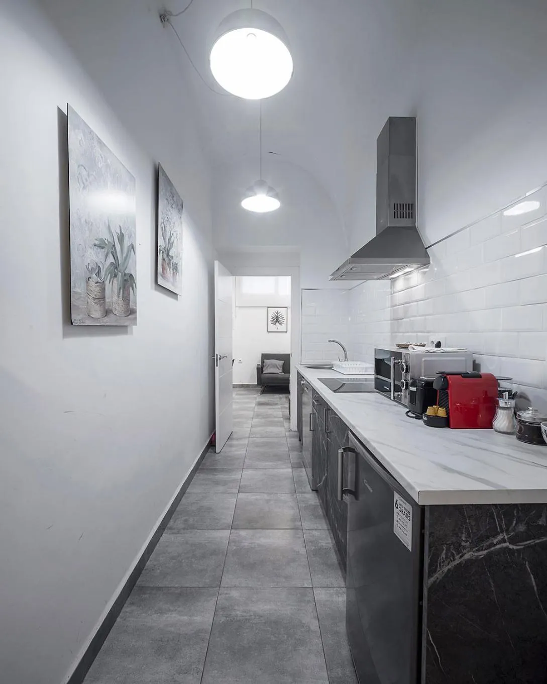 Kitchen or kitchenette in Apartamentos Gladiador