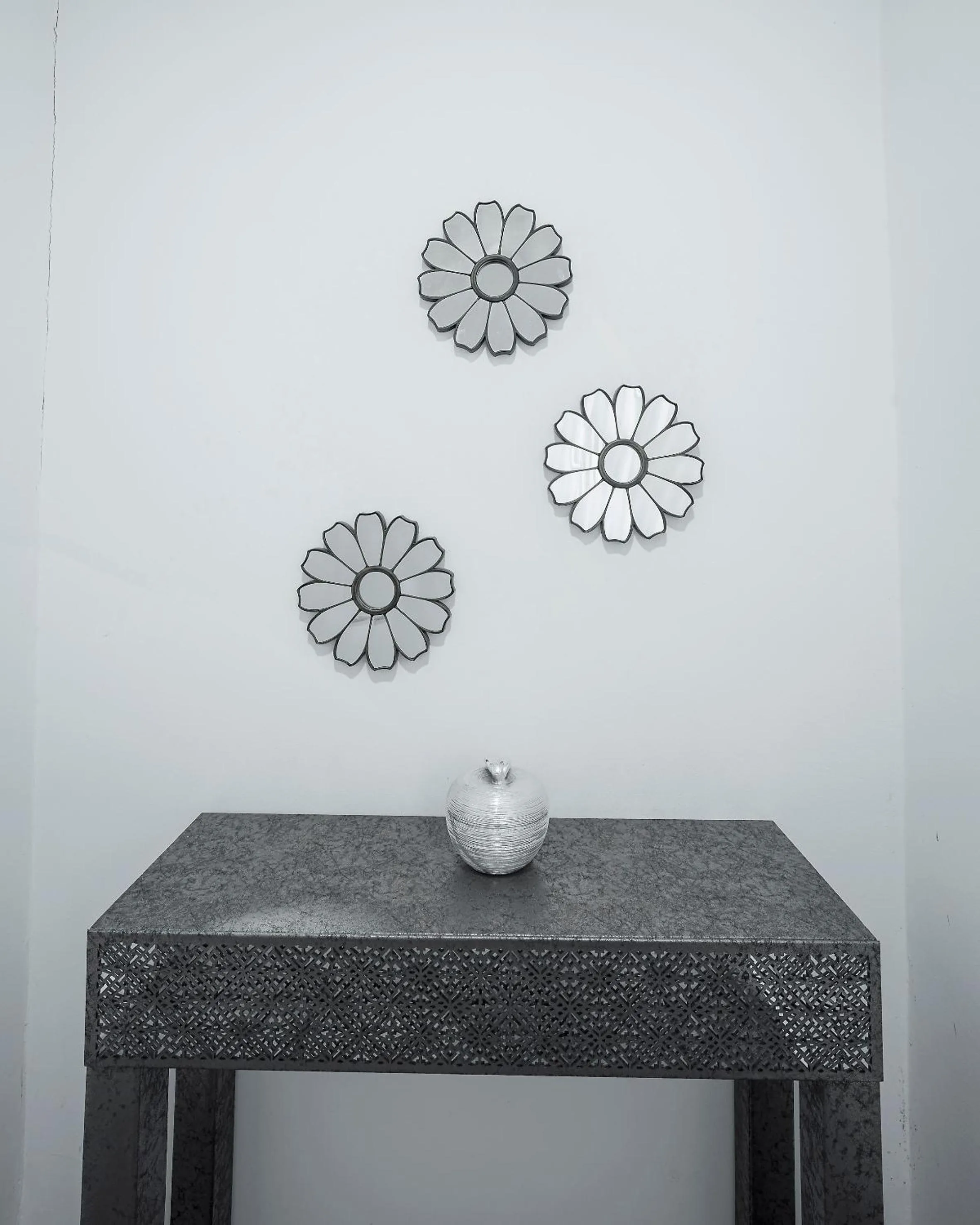 Decorative detail in Apartamentos Gladiador