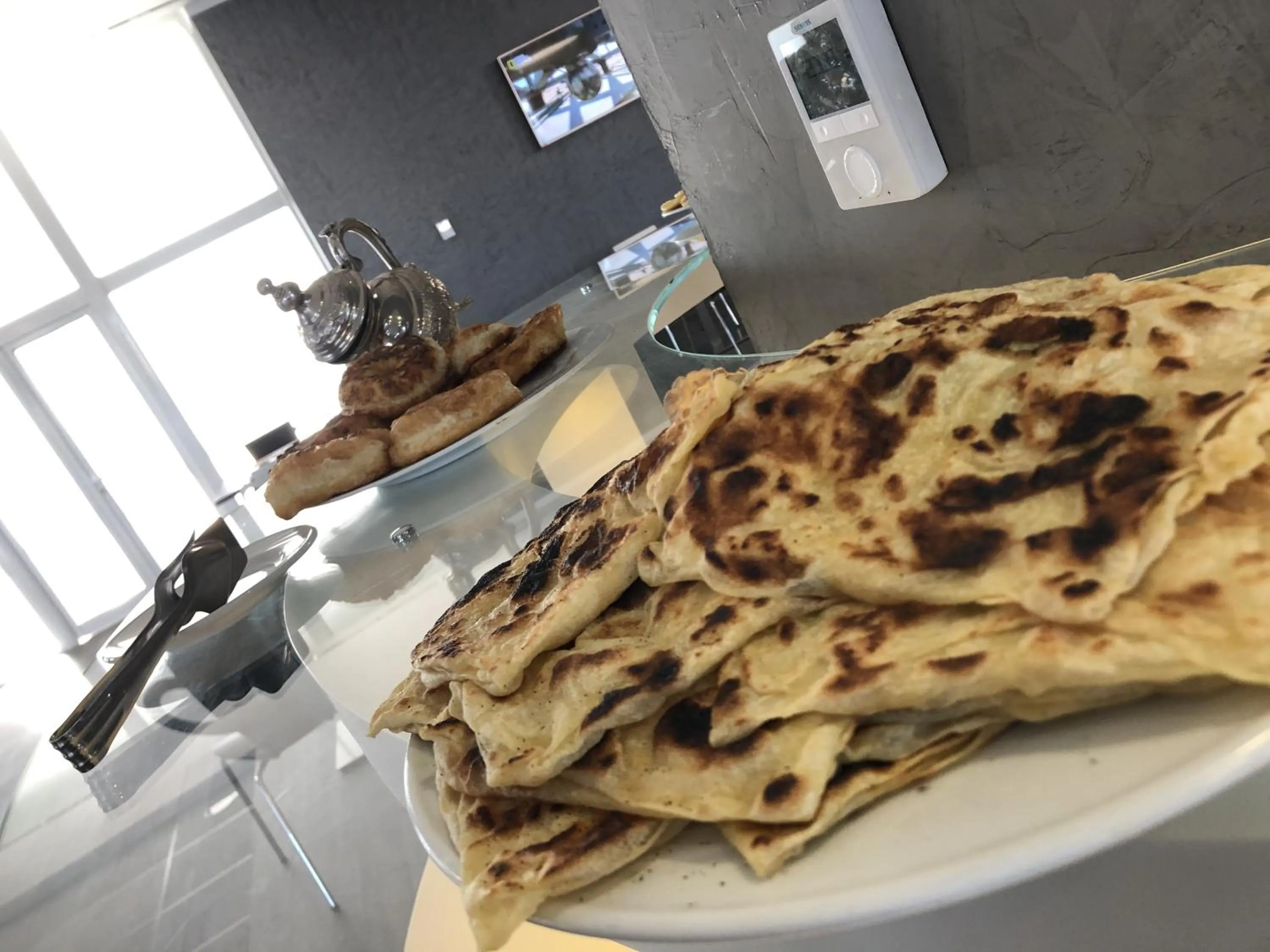 Breakfast in Vent-Dôme Khaled Hotel & SPA