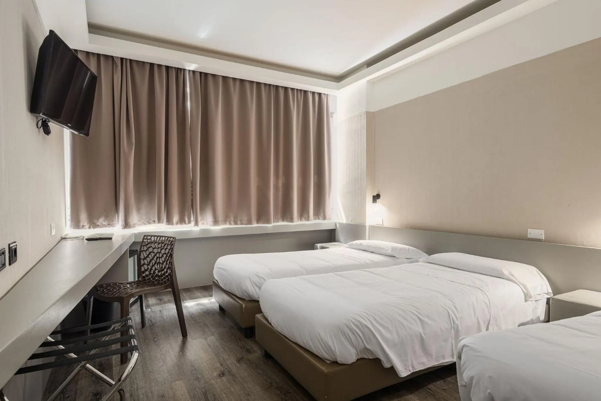 Bedroom, Bed in The Gate Hotel - Firenze Nord