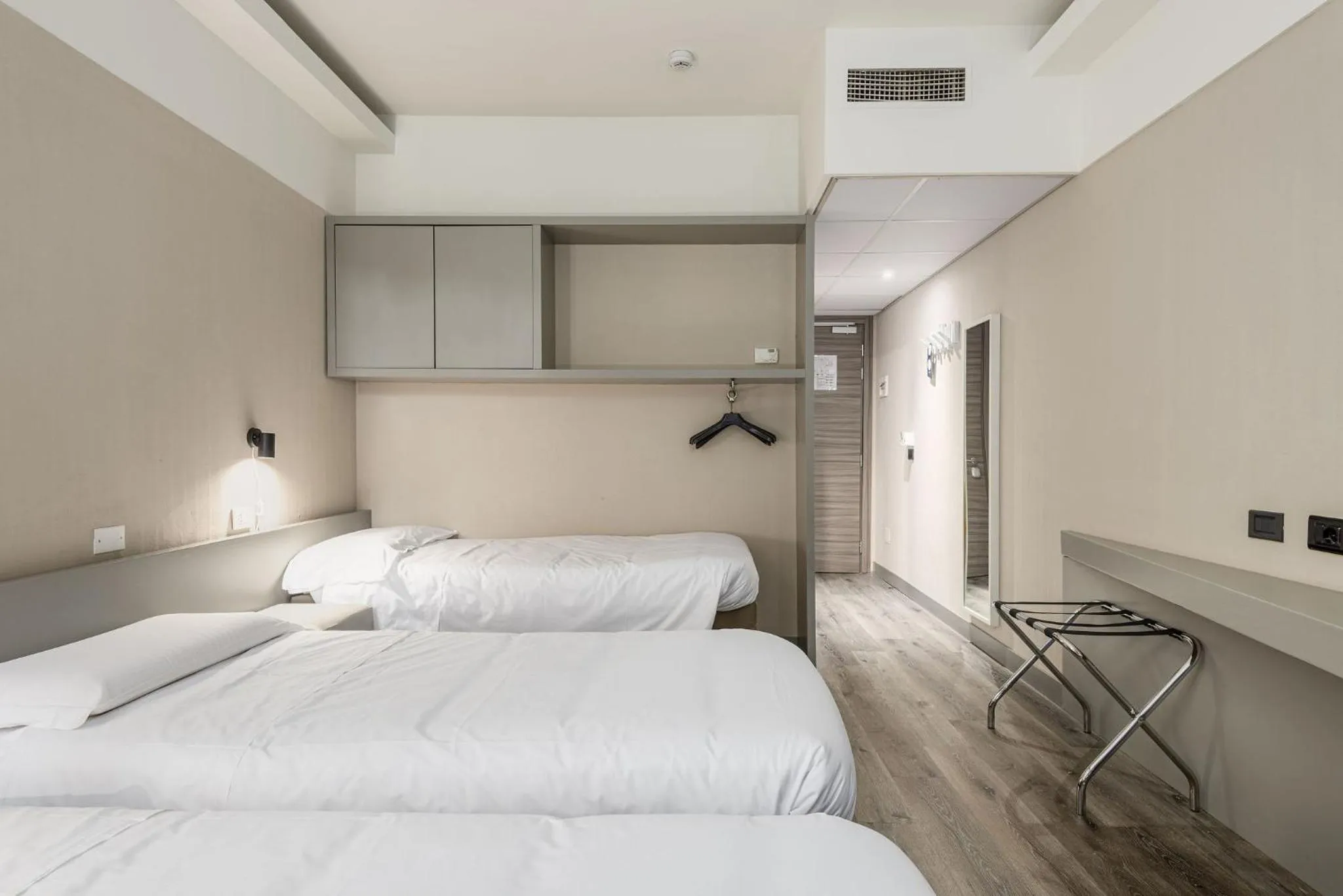 Bedroom, Bed in The Gate Hotel - Firenze Nord