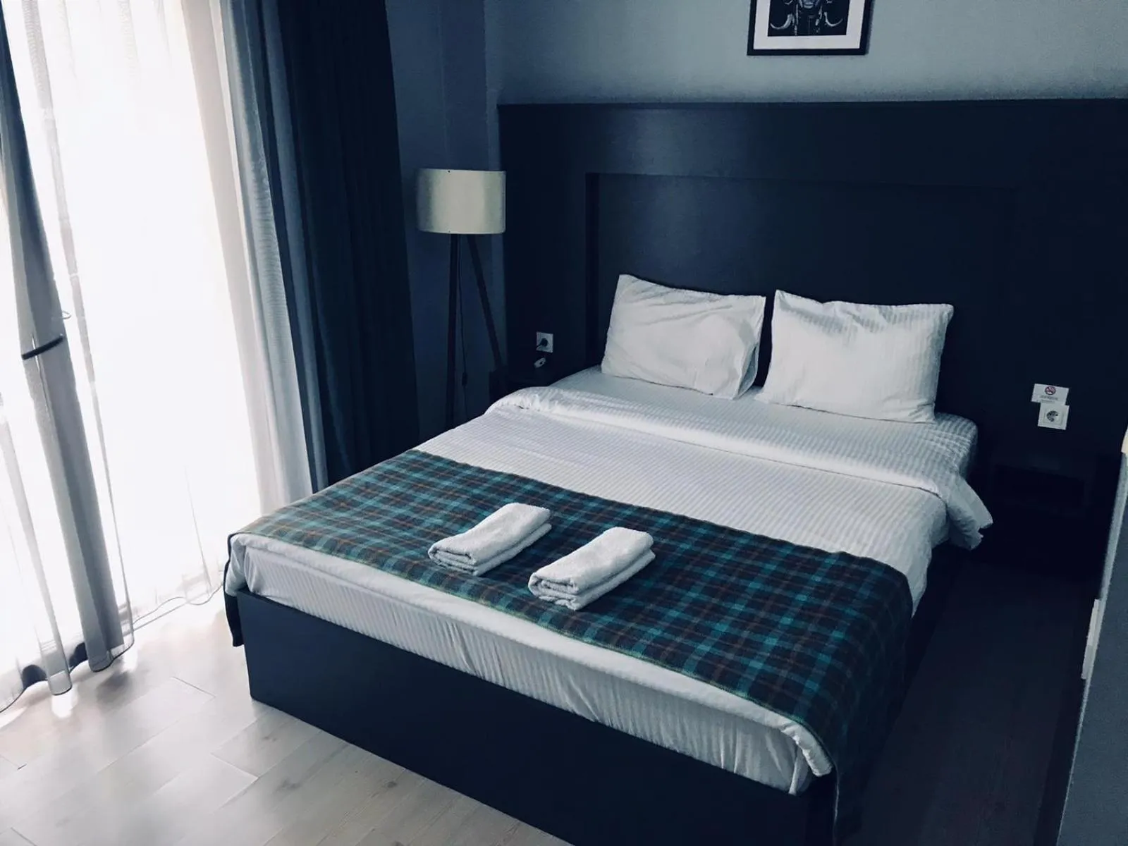 Bed in OTTO LOFT Premium Apartments