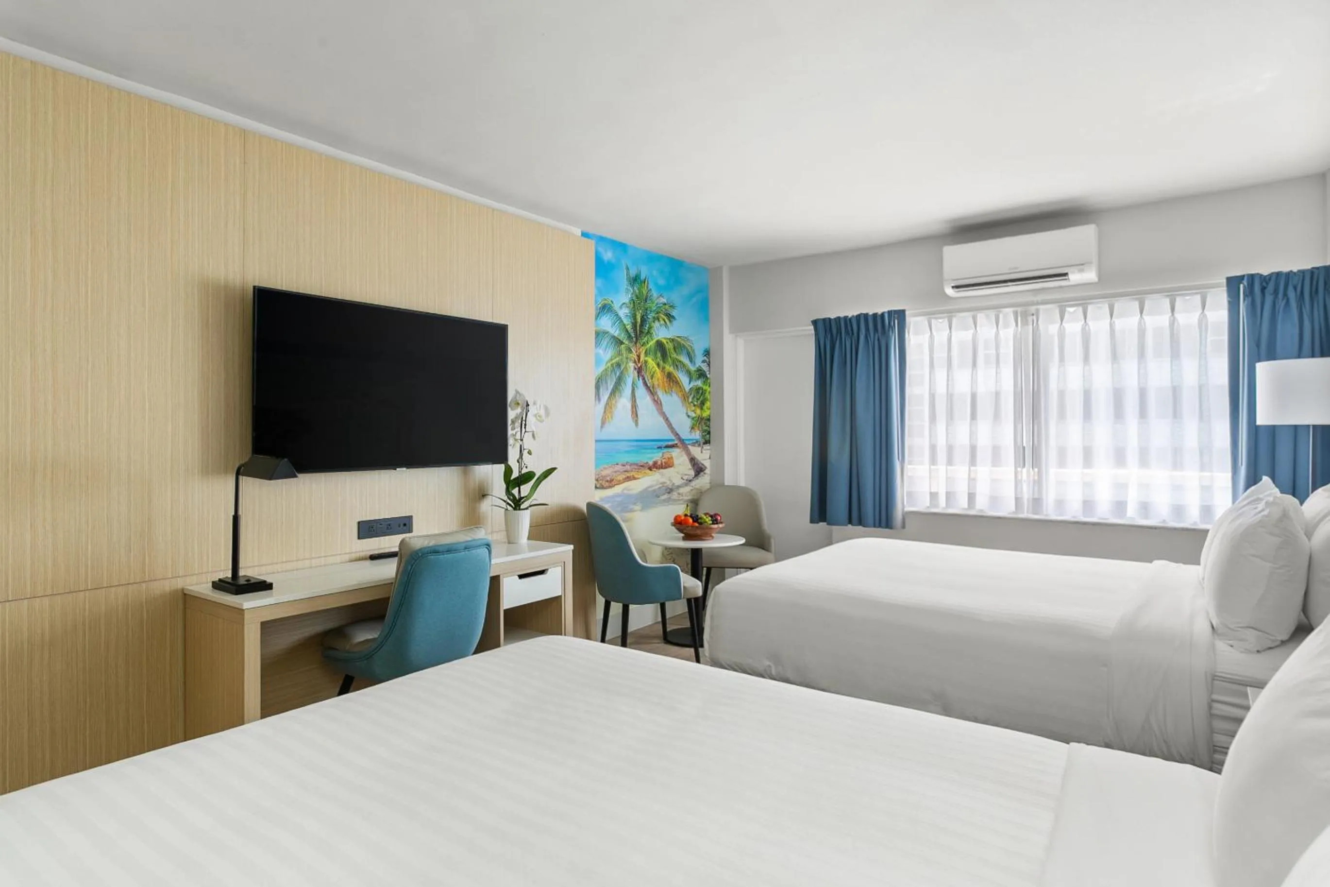 Bedroom, Bed in Ocean Sky Hotel & Resort