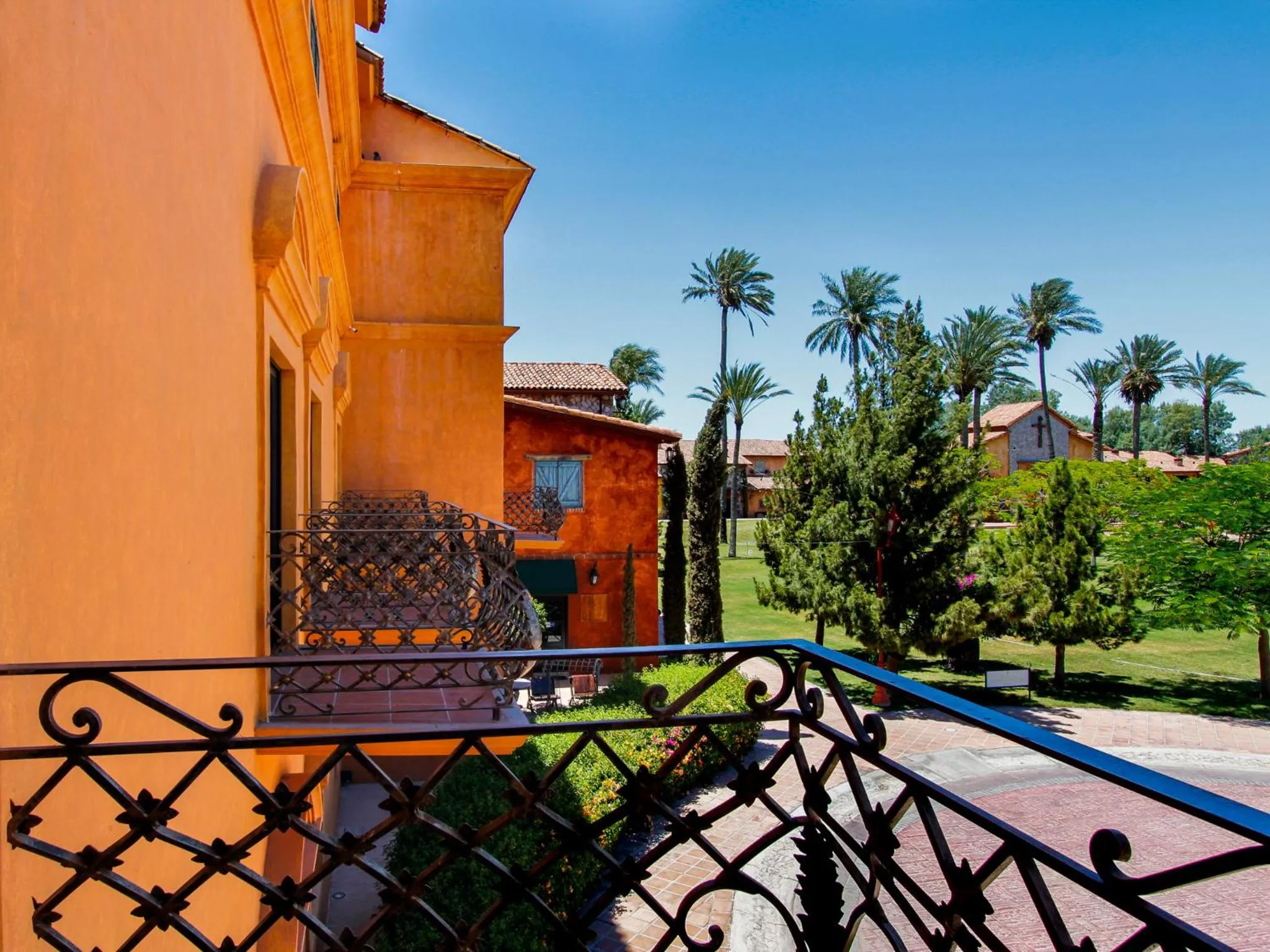 Property building in Hotel Boutique Villa Toscana