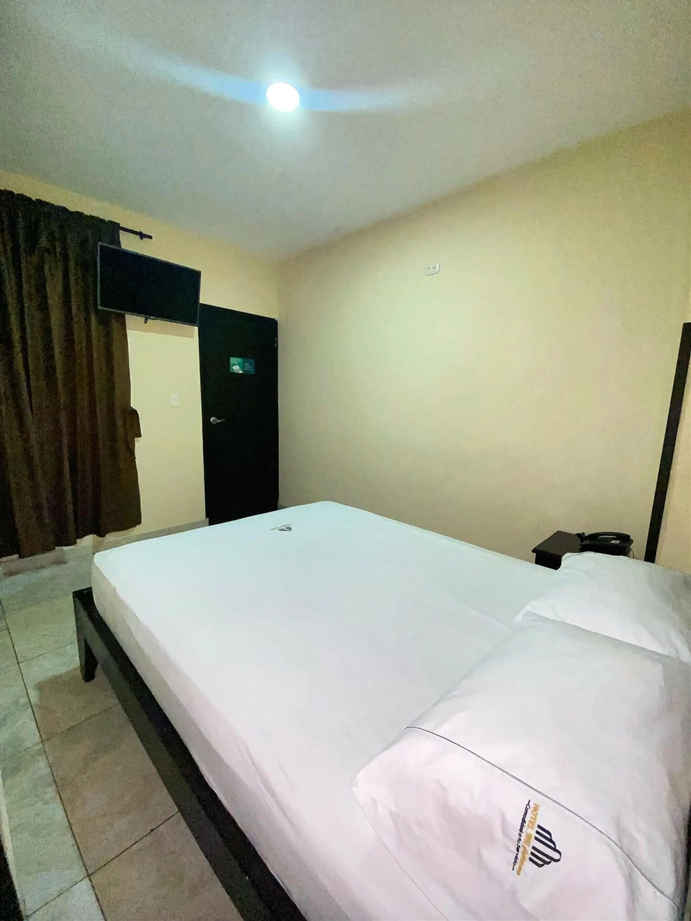 Double Room - single occupancy in Hotel Mi Palermo