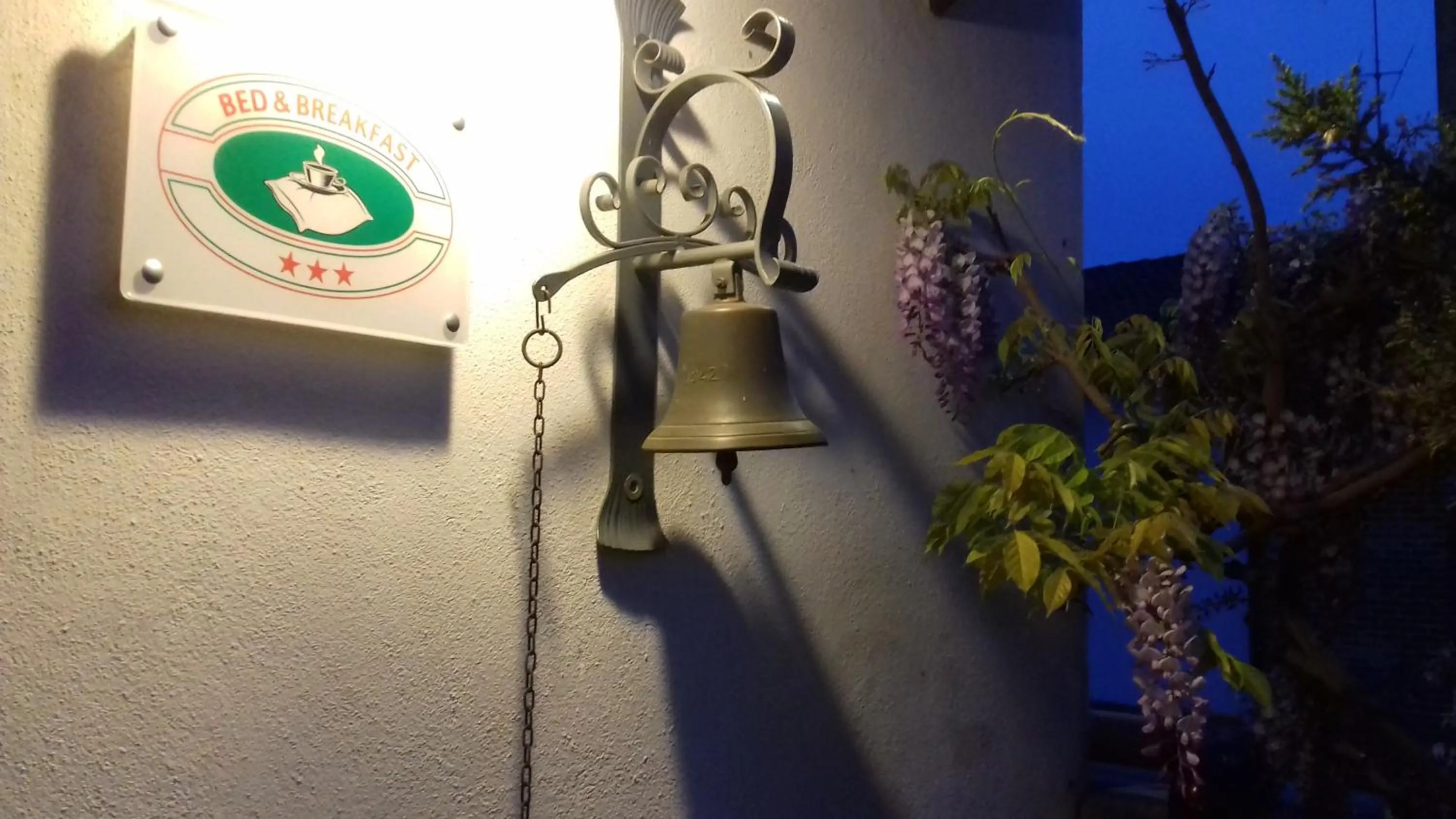 Facade/entrance in Bed And Breakfast Olimpia