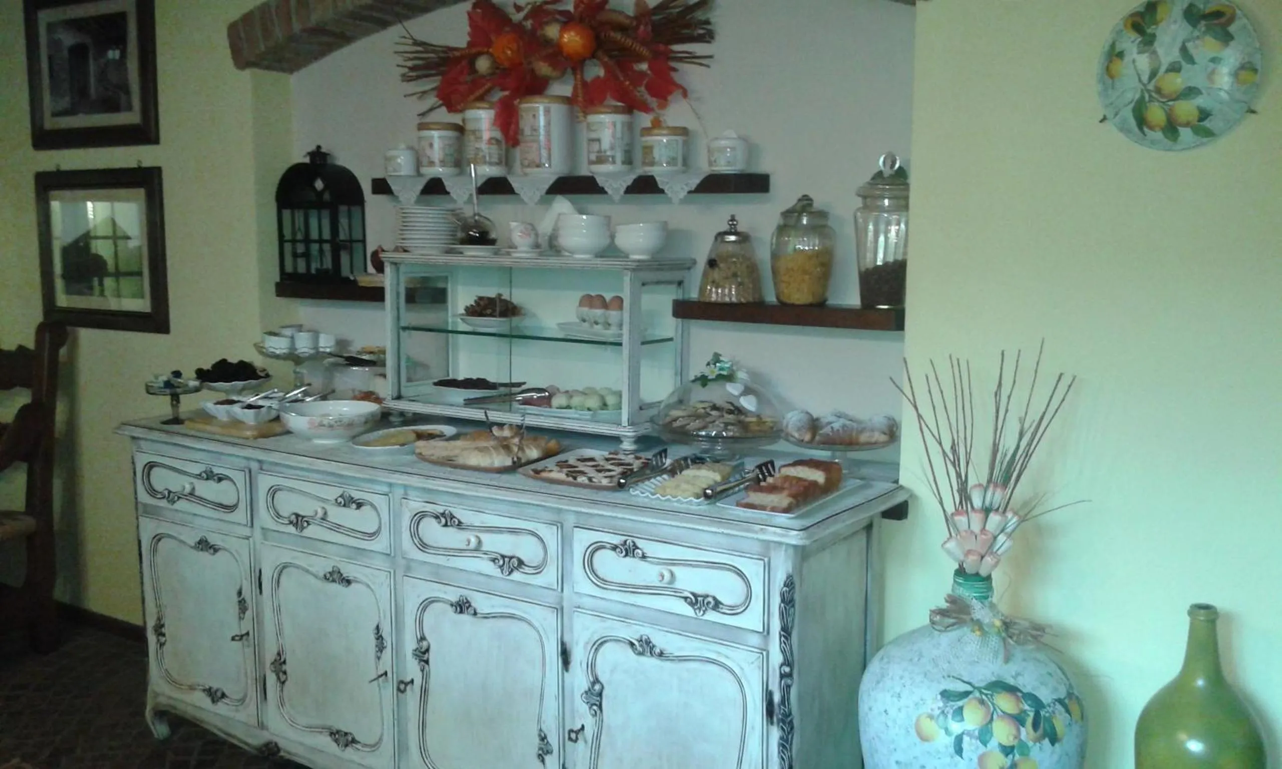 Food and drinks in Bed And Breakfast Olimpia