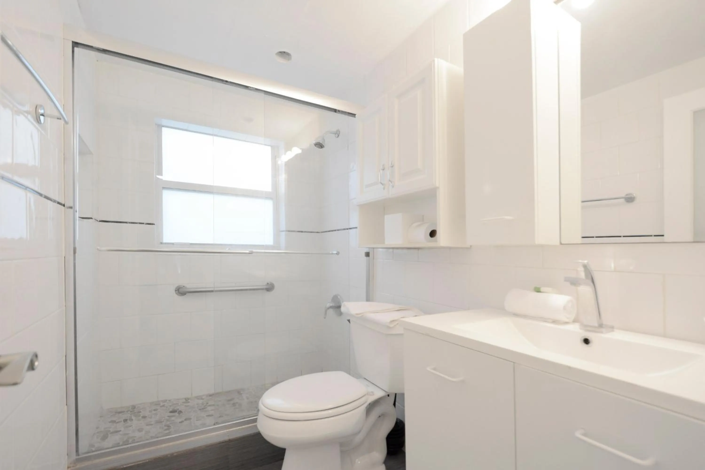 Property building in Sofi Beach Apartments