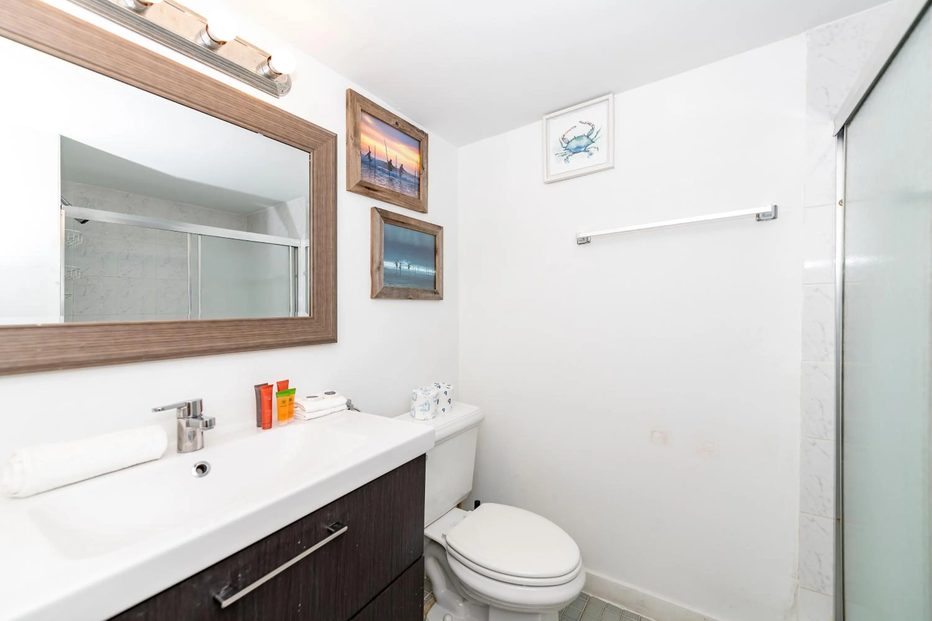 Bathroom in Sofi Beach Apartments