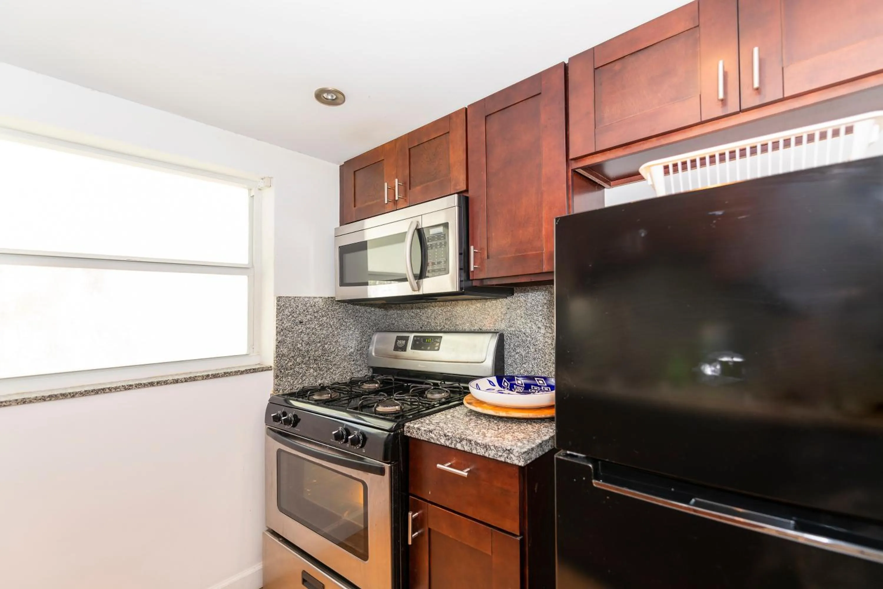 Kitchen or kitchenette in Sofi Beach Apartments