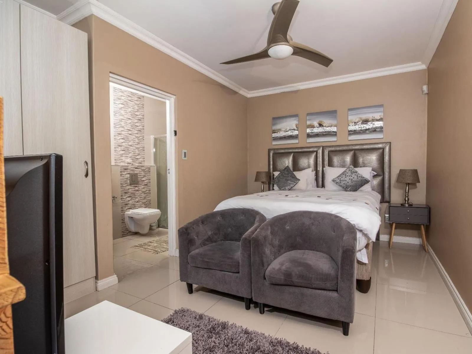 Bed in Cashmere Suites