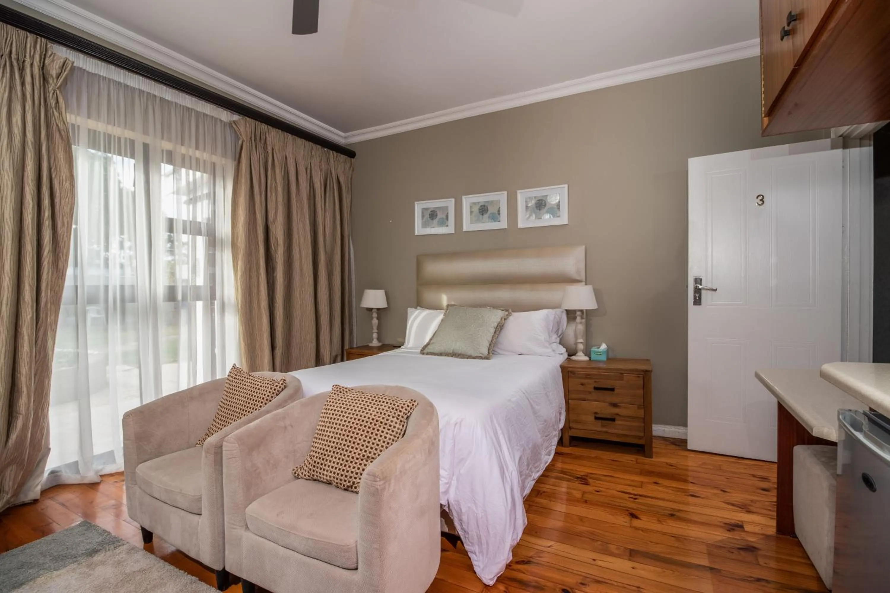 Bed in Cashmere Suites