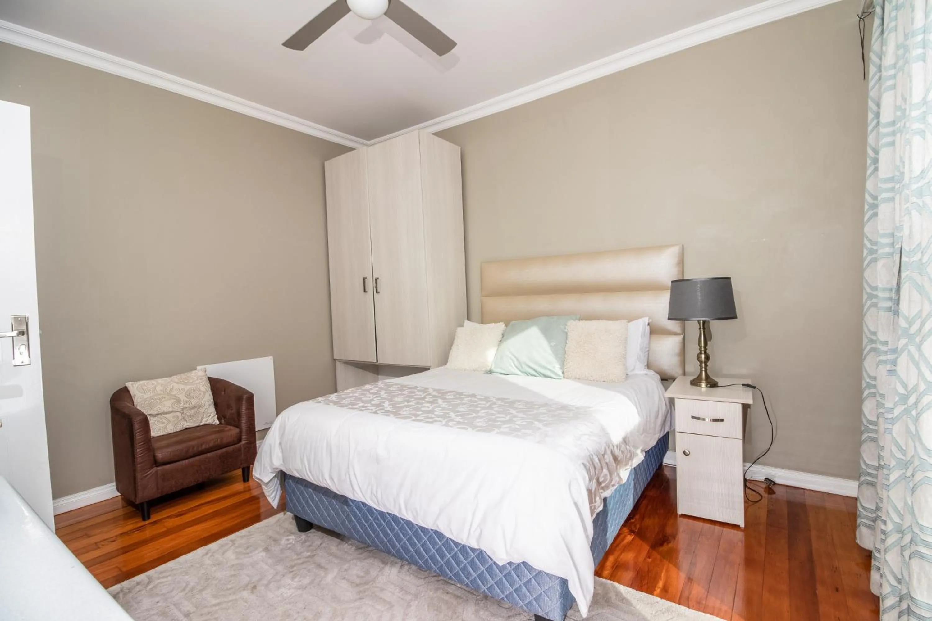 Bed in Cashmere Suites