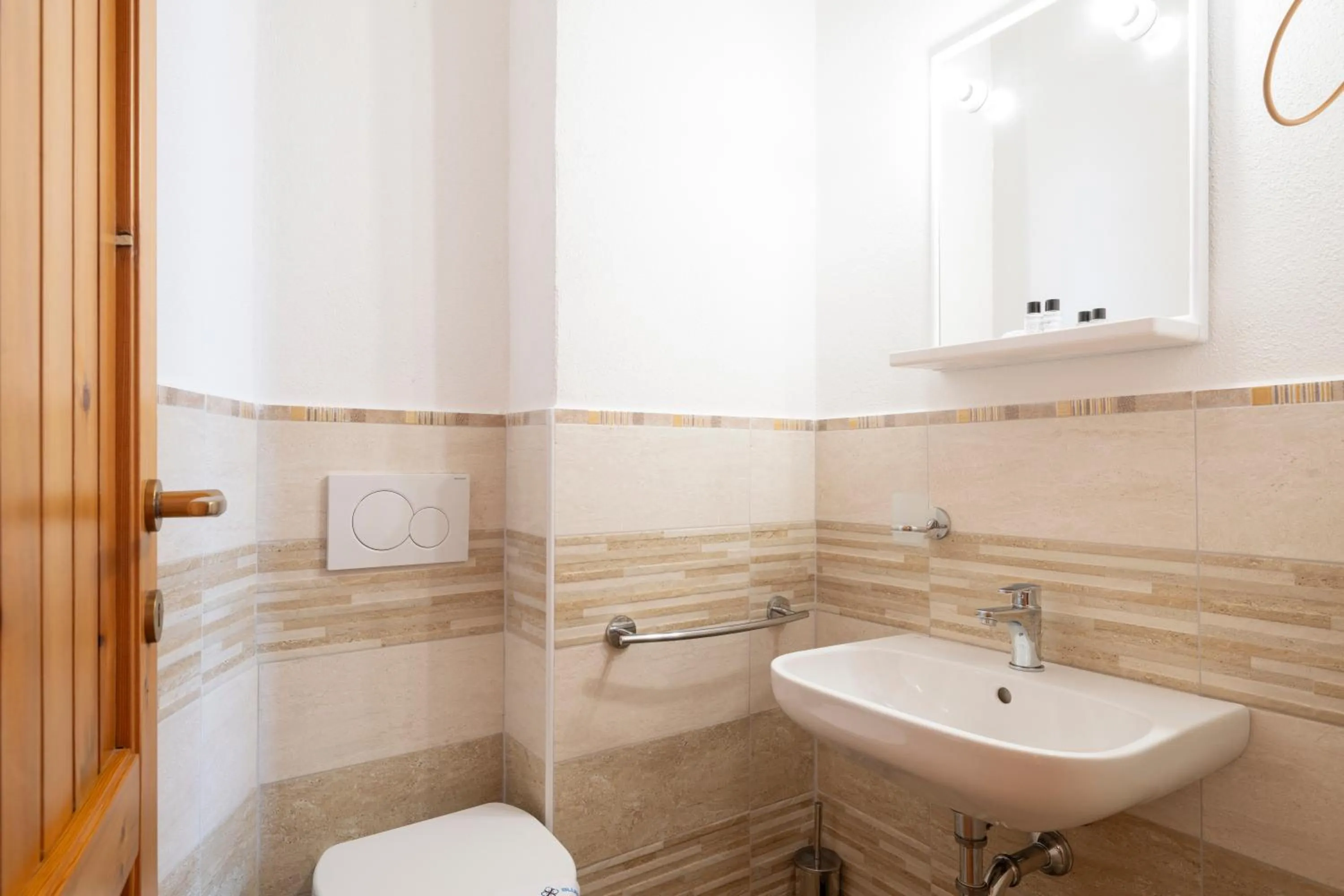 Bathroom in Residence Baia Santa Reparata