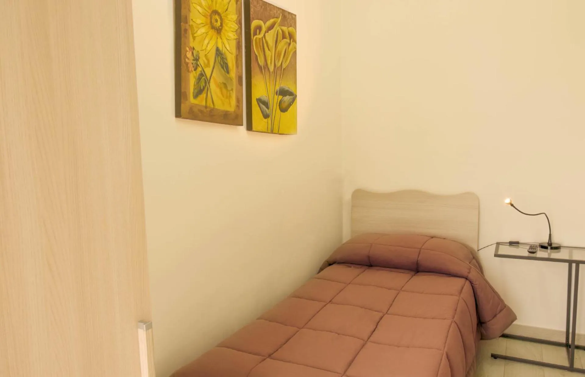 Bed in Hotel Grazia Eboli