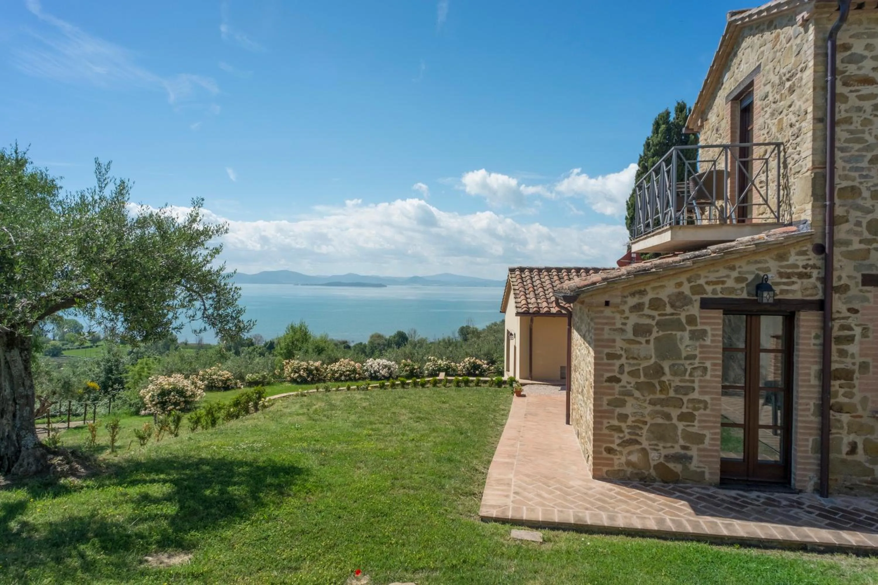 Property building in Antico Casale Tiravento