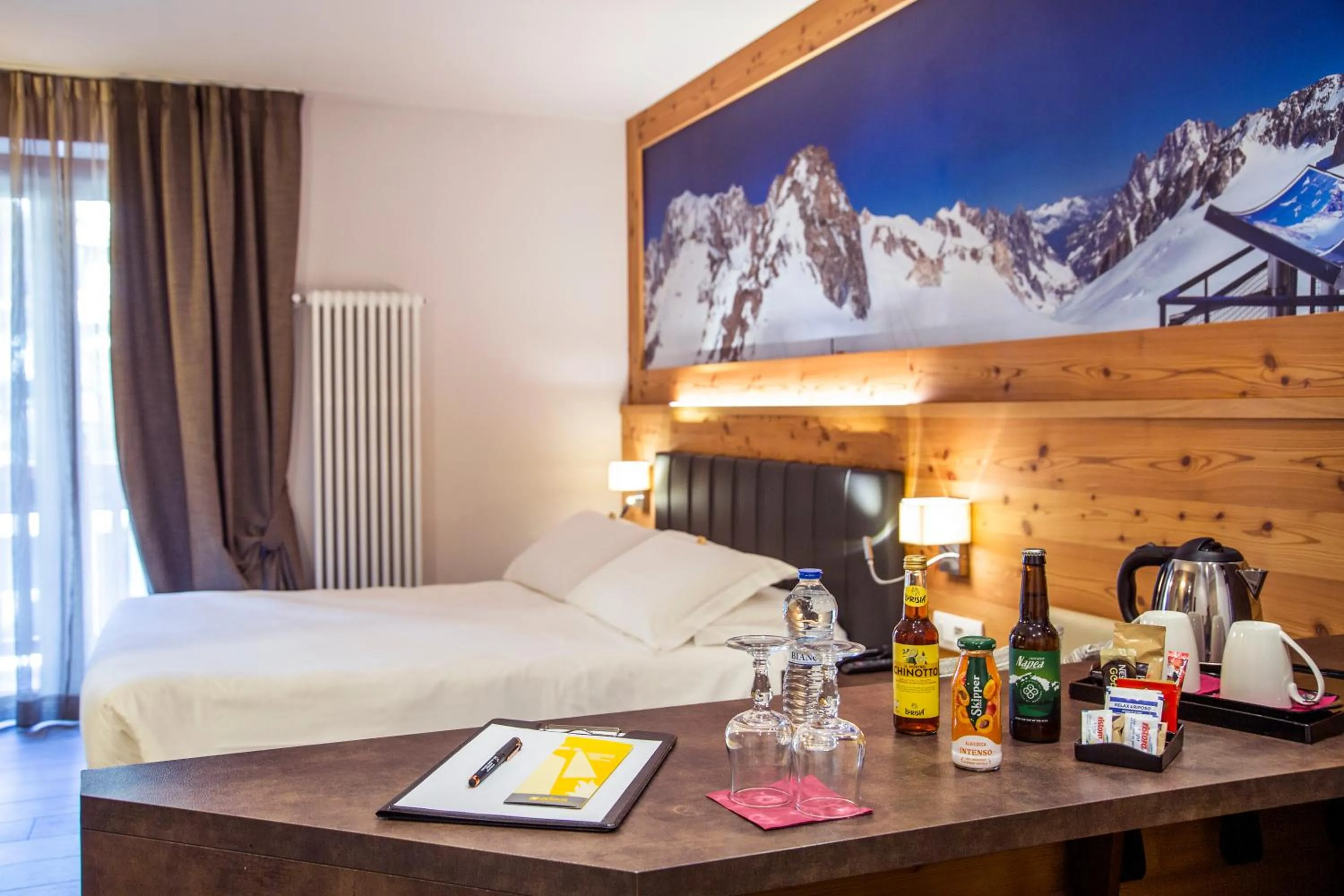 Bed in Dada Mountain Hotel