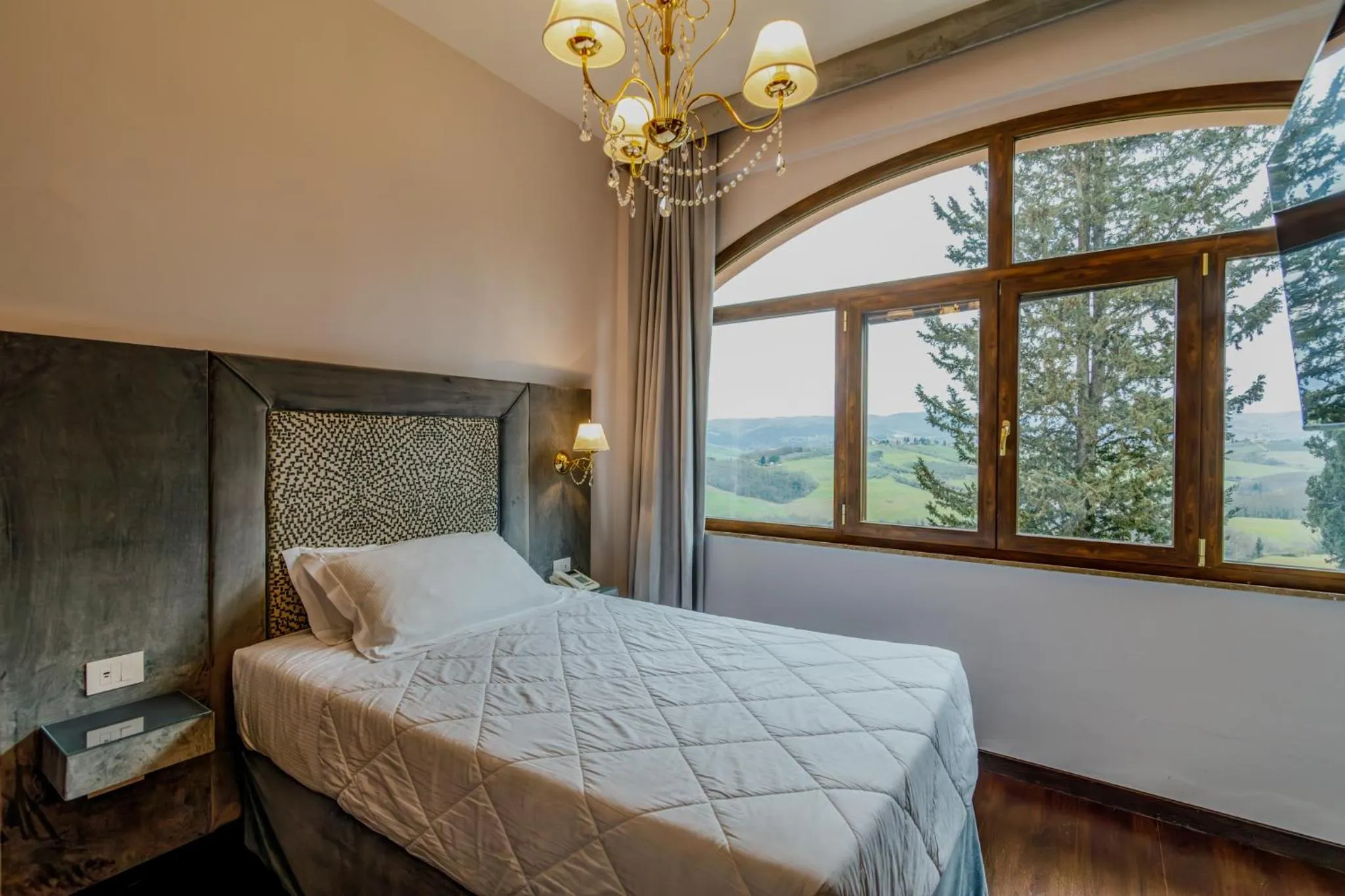 Bed in Villa Lecchi Hotel Wellness