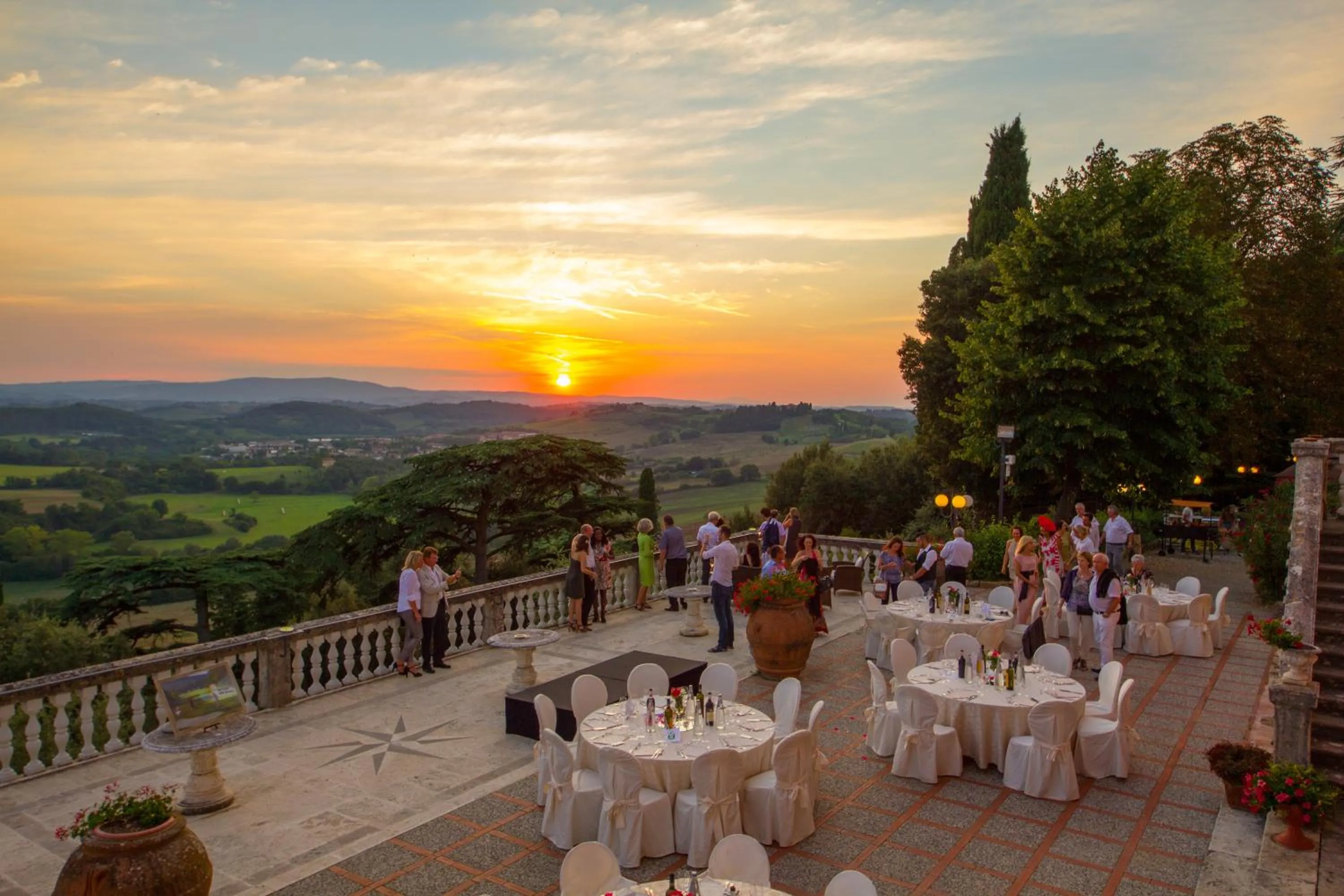 Restaurant/places to eat in Villa Lecchi Hotel Wellness