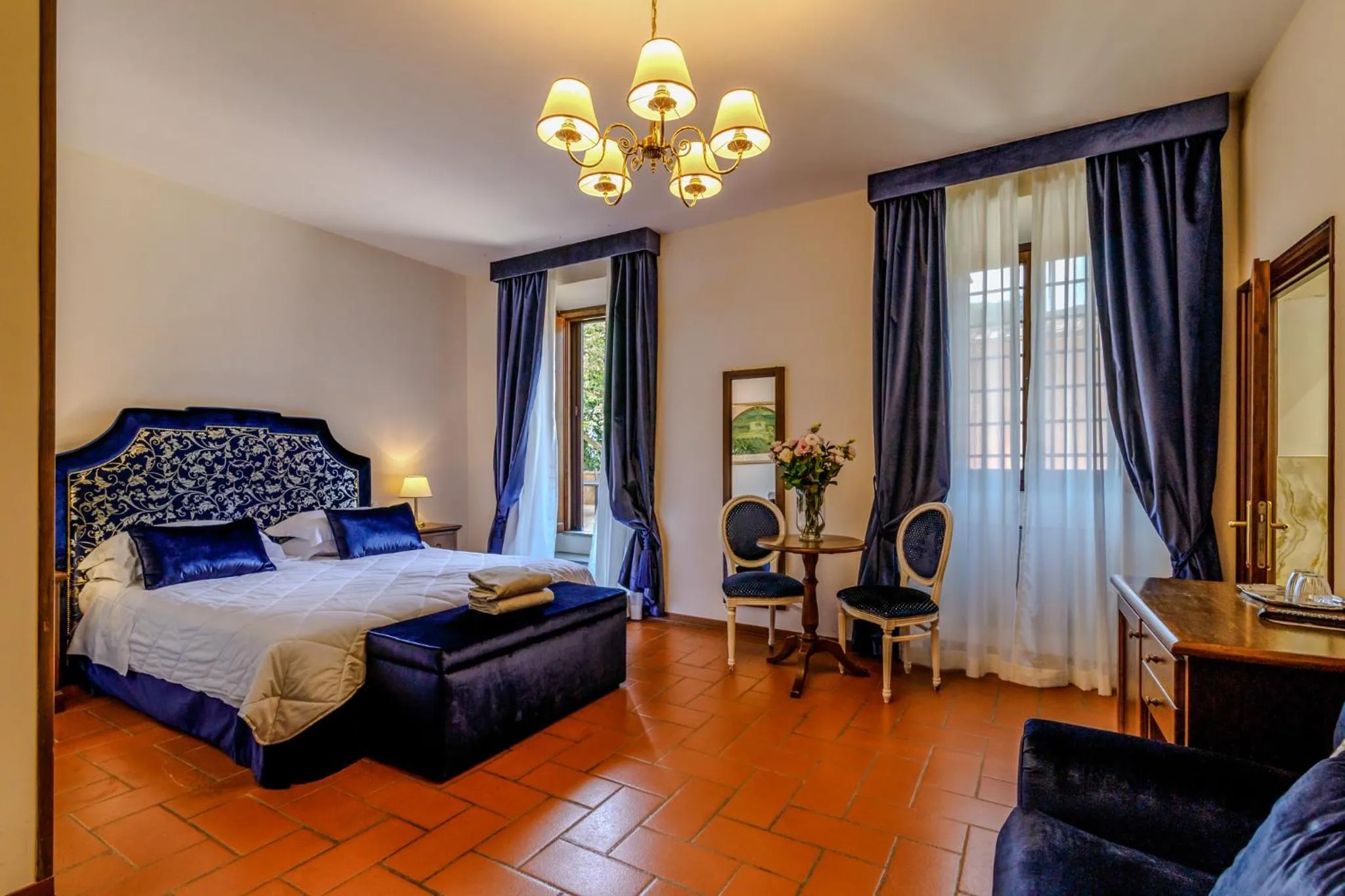 Bed in Villa Lecchi Hotel Wellness