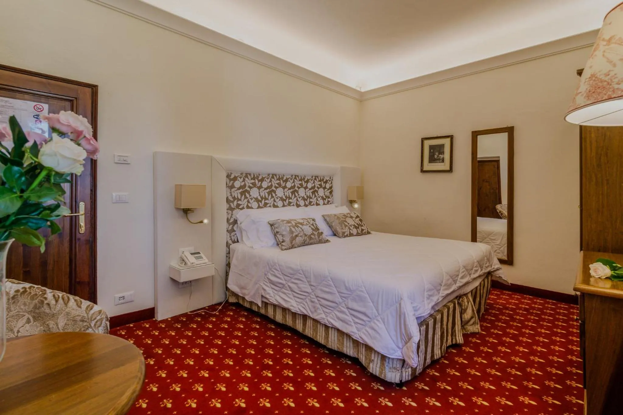 Bed in Villa Lecchi Hotel Wellness