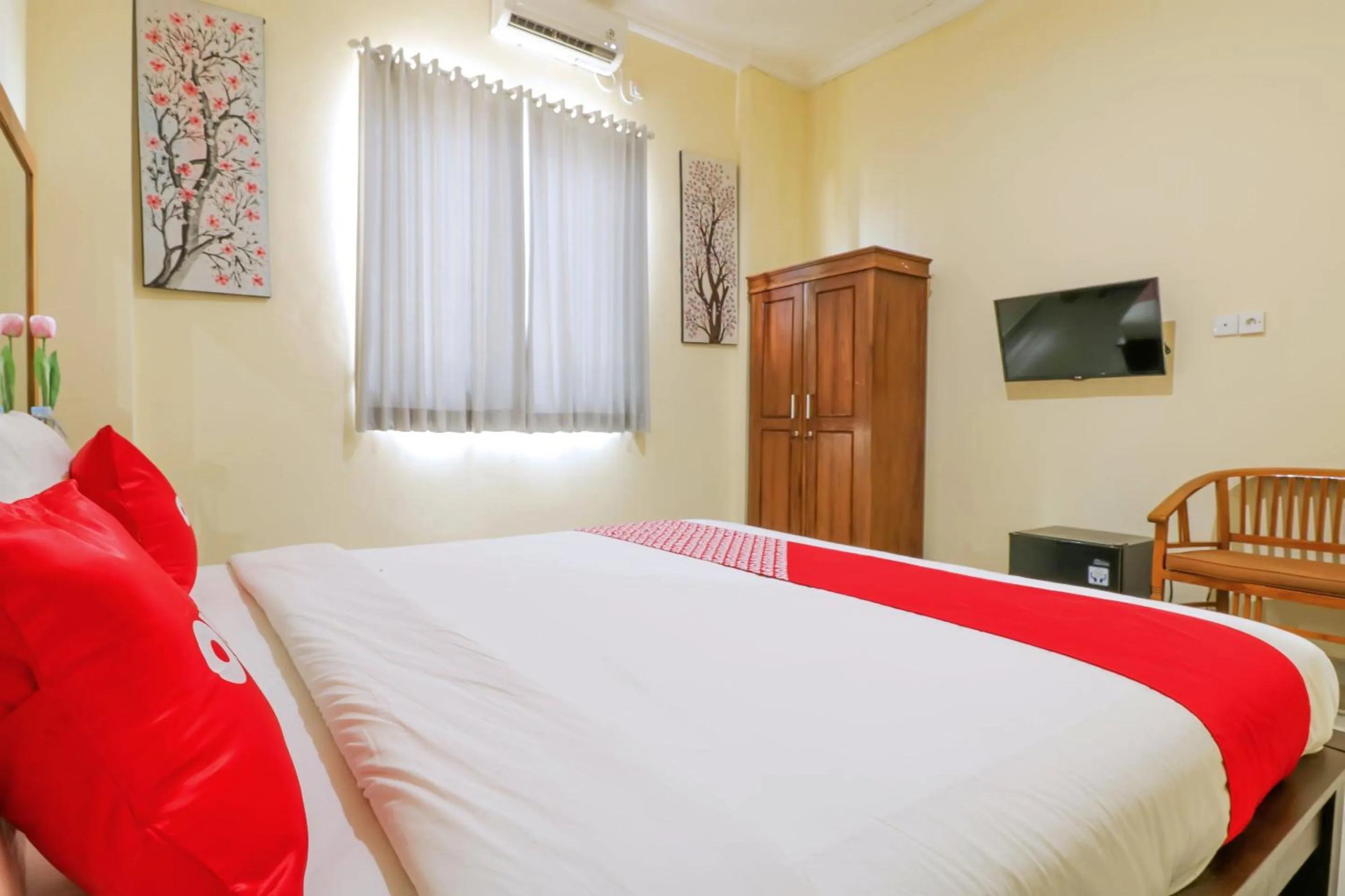 Bedroom in OYO 1684 Marina Suite Apartment Bali