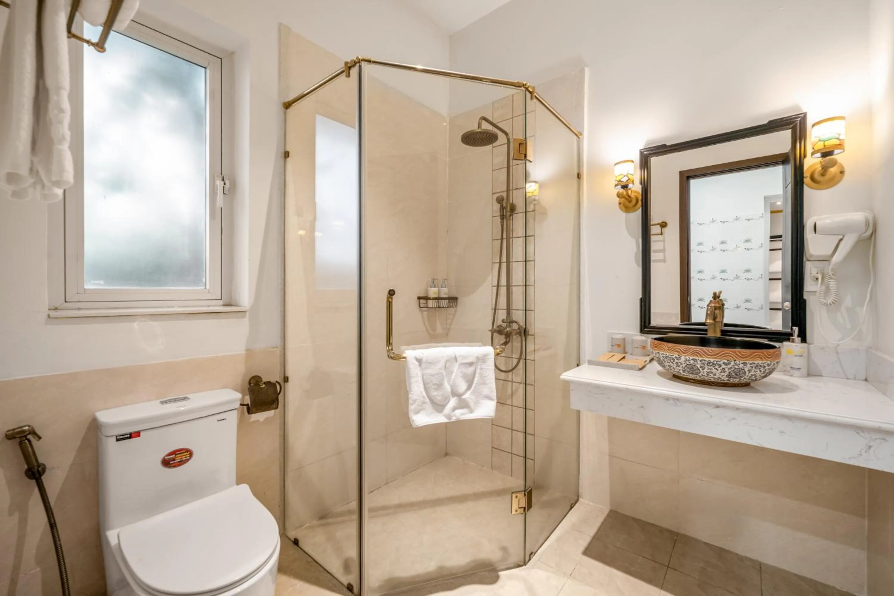 Shower in Hoi An Blue Sky Boutique Hotel & Spa