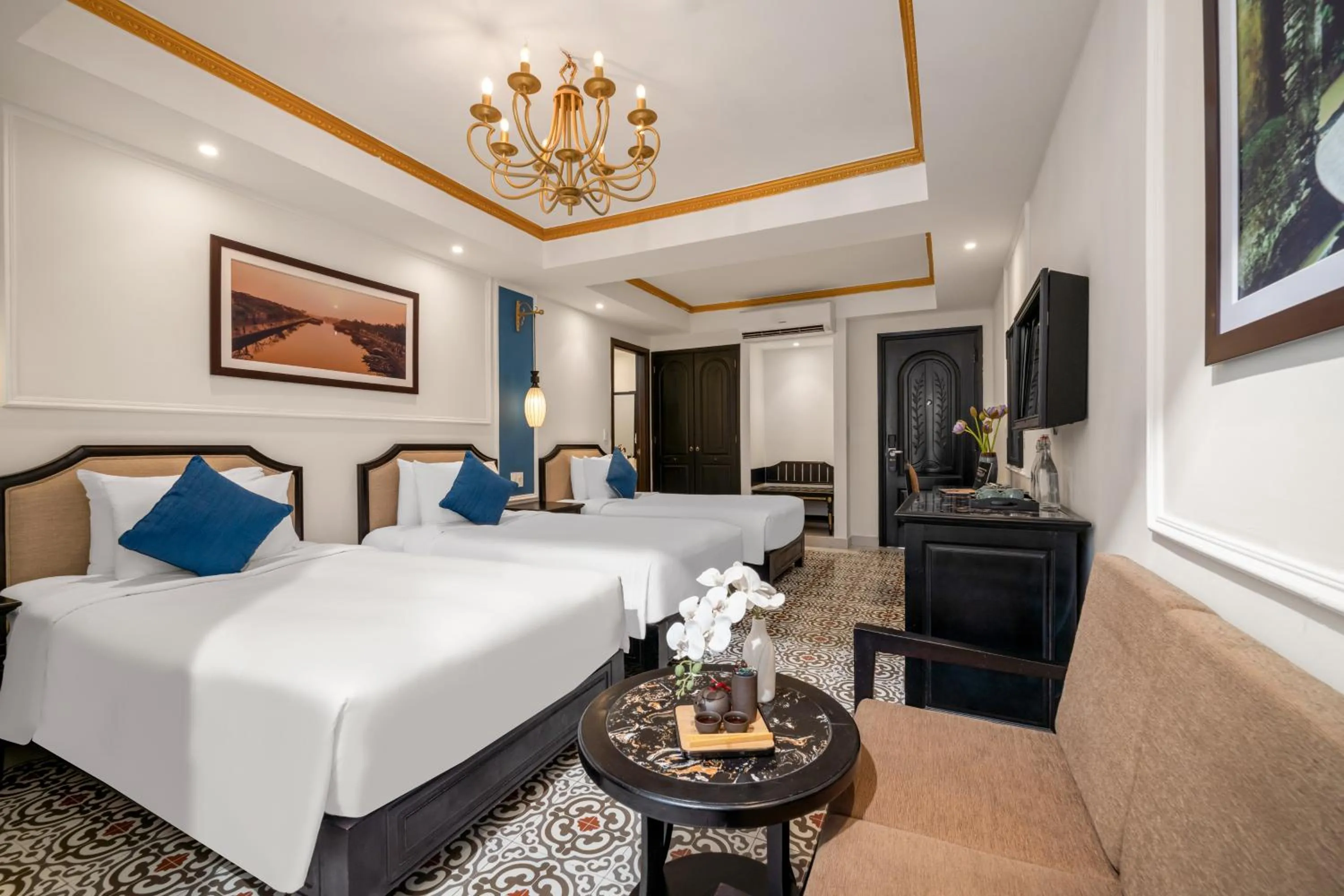 Bed in Hoi An Blue Sky Boutique Hotel & Spa