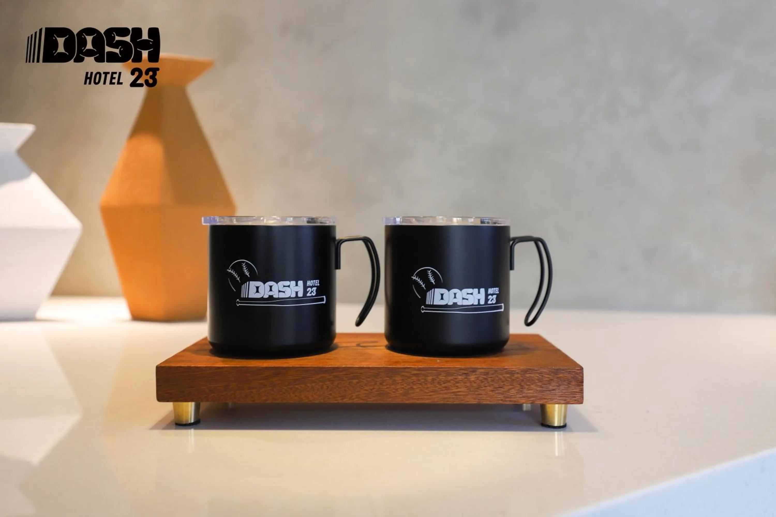 Coffee/tea facilities in Dash 23 Hotel