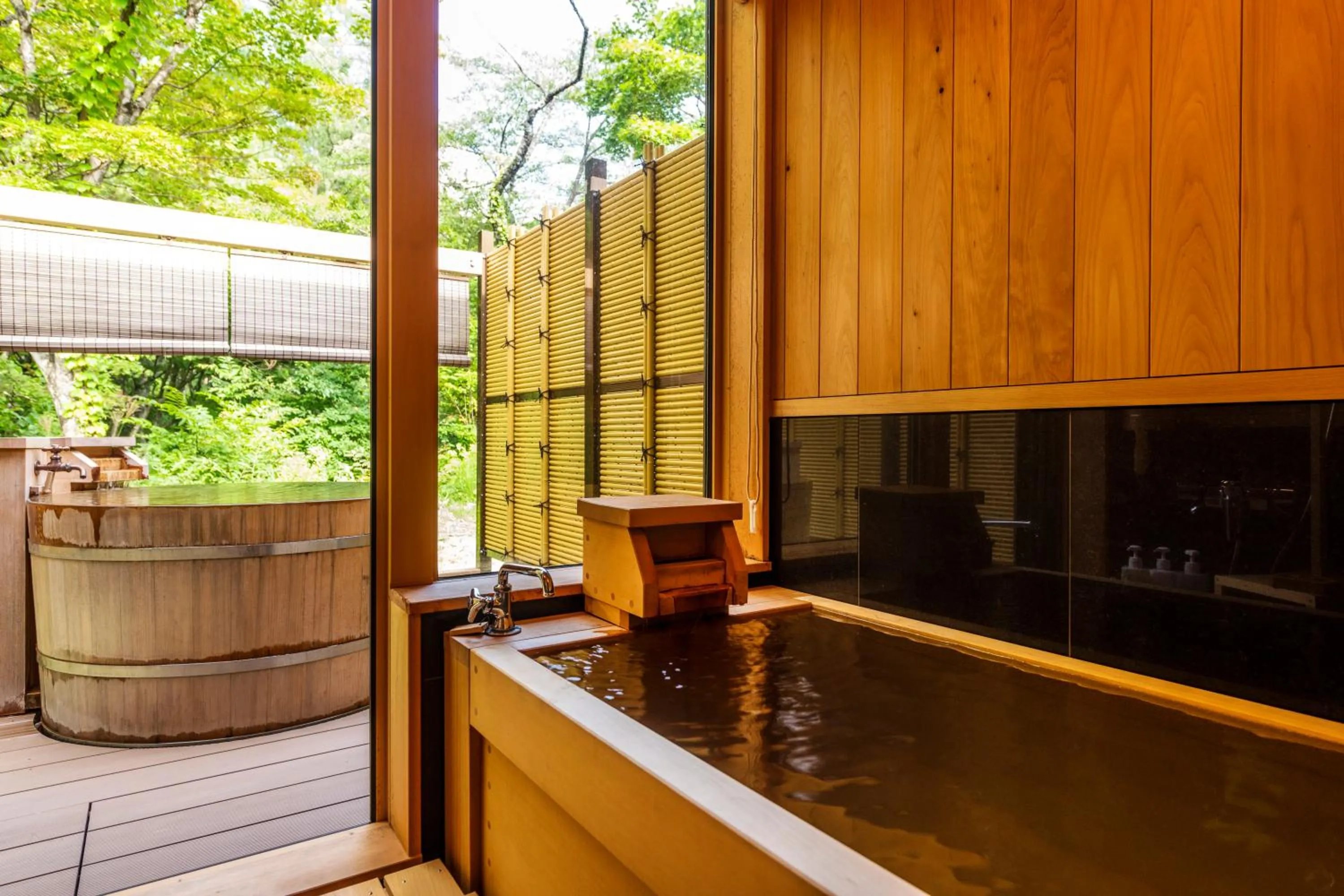 Bathroom in Yukemuri no Yado Inazumi Onsen