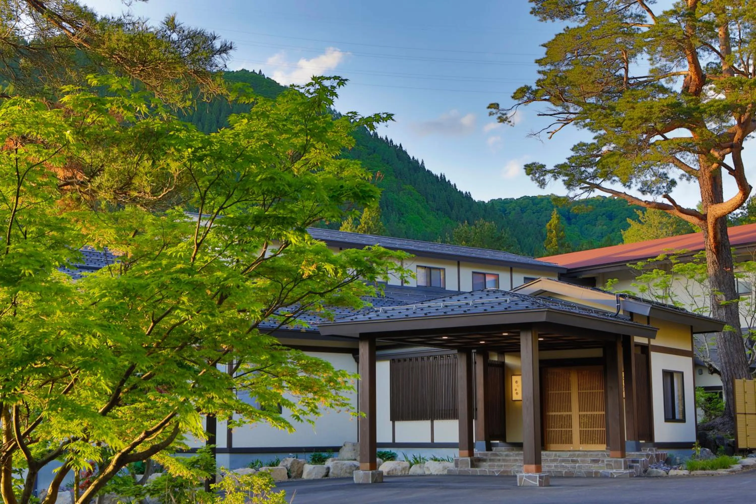Property building in Yukemuri no Yado Inazumi Onsen