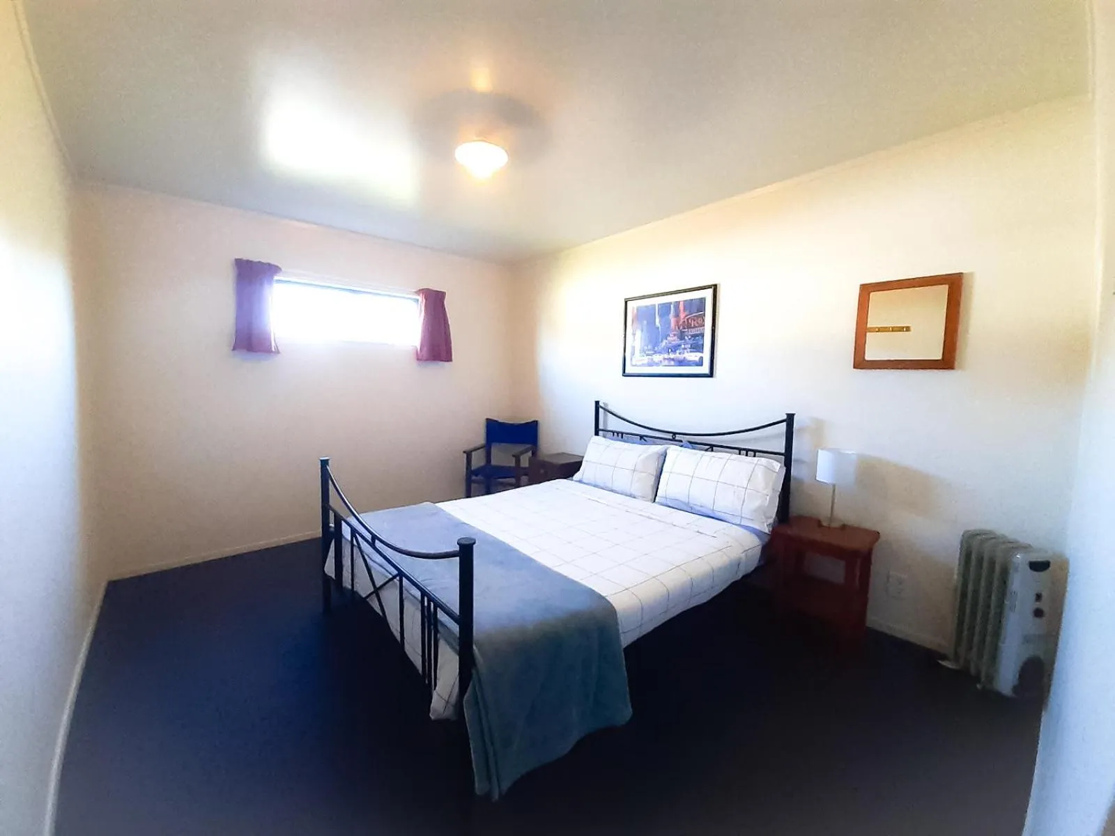 Bed in Tongariro River Retreat